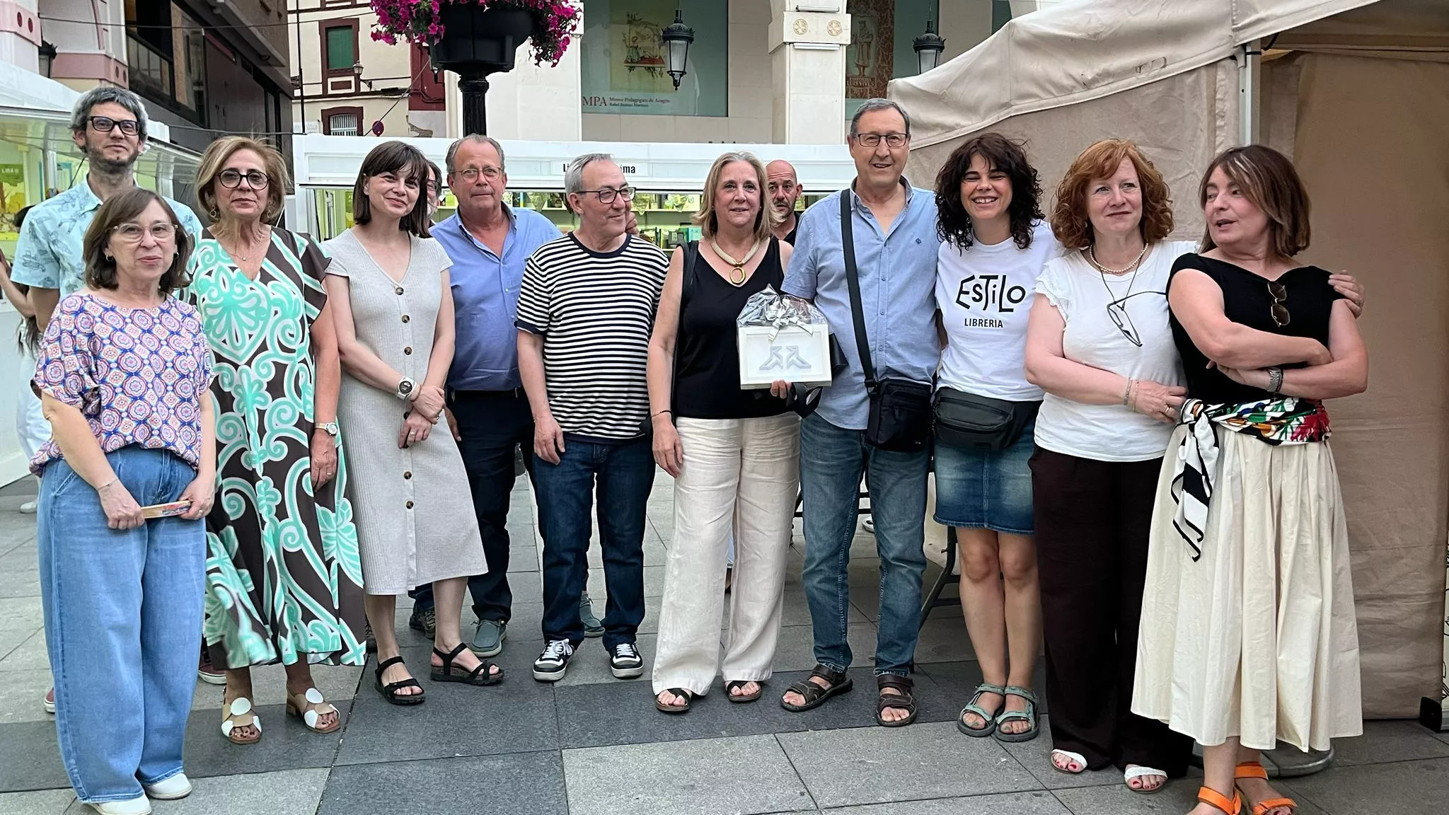 Homenaje de los libreros a Manuel Carrión. Foto Mercedes Manterola