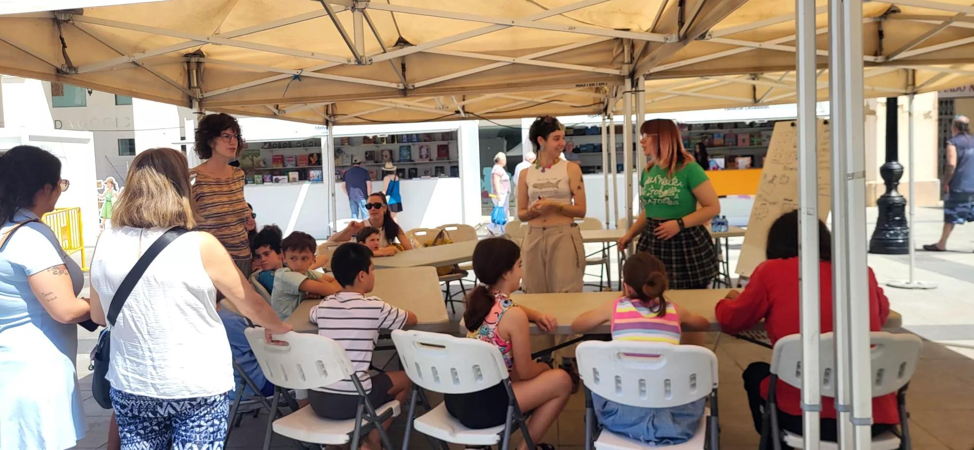 Actividad infantil en la Feria del Libro. Foto Mercedes Manterola