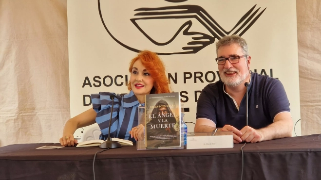 Angélica Morales y Óscar Soto. Foto Myriam Martínez Angélica Morales y Óscar Soto. Foto Myriam Martínez