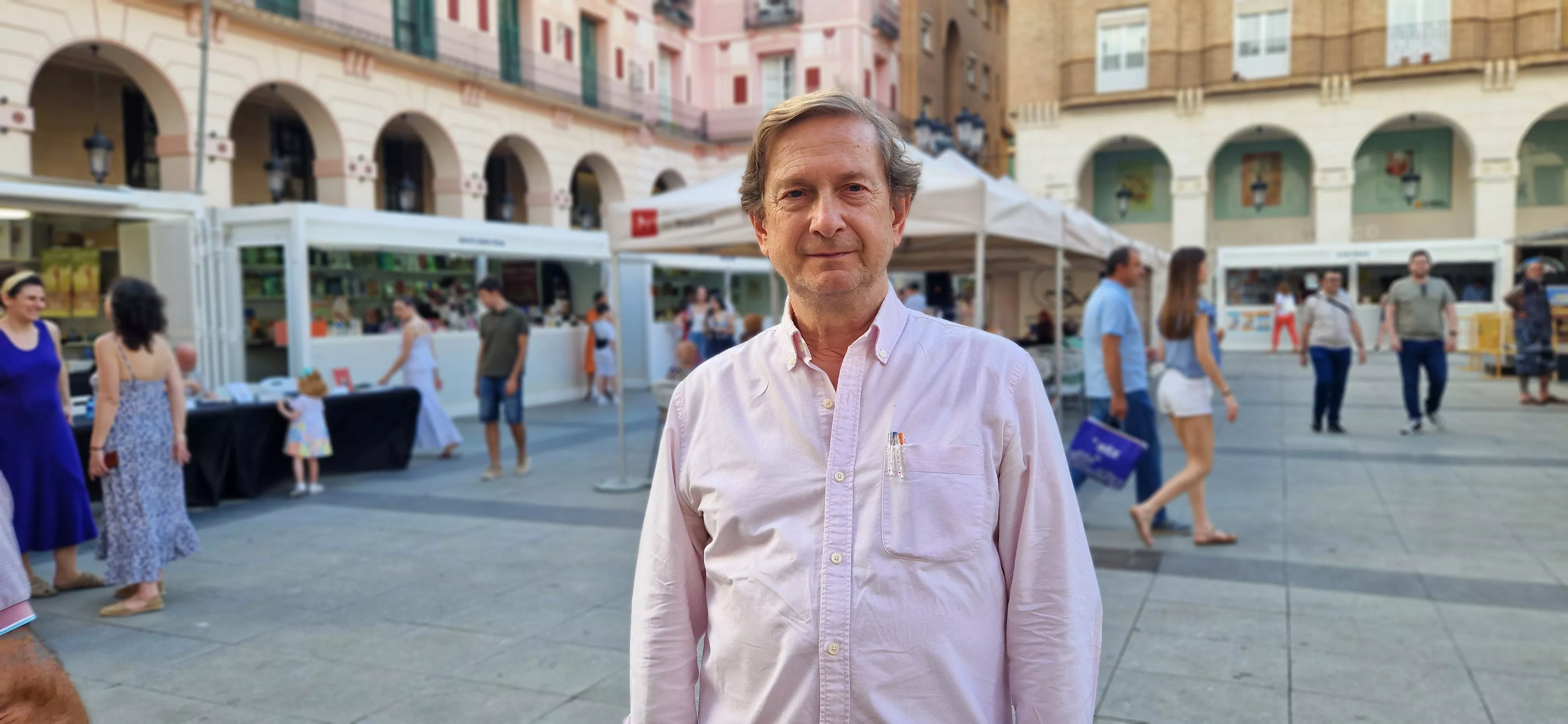 José Luis Melero, en la 42ª Feria del Libro de Huesca. Foto Myriam Martínez