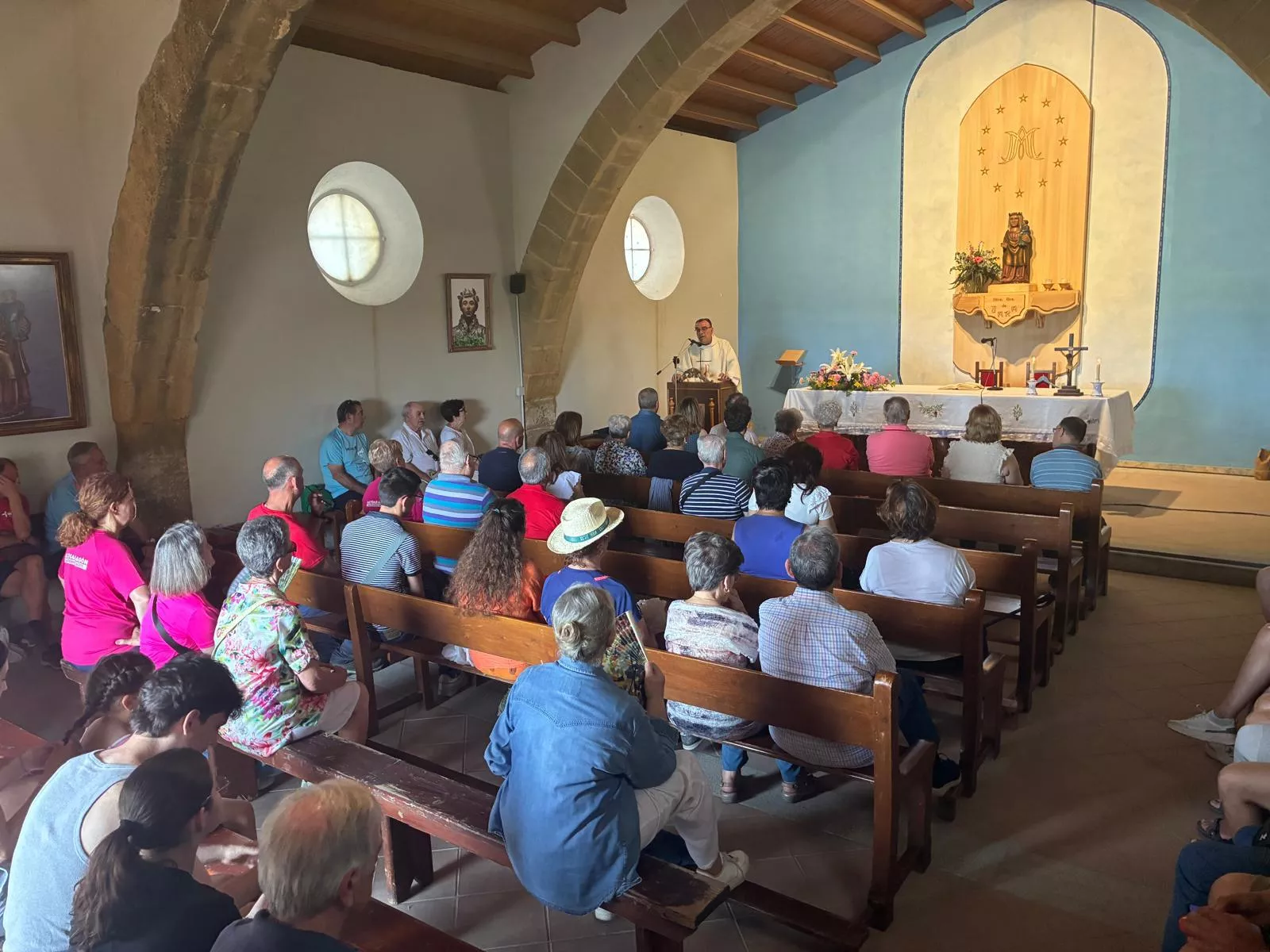Romería en la Ermita de la Virgen de Jara. Foto Niko Alonso