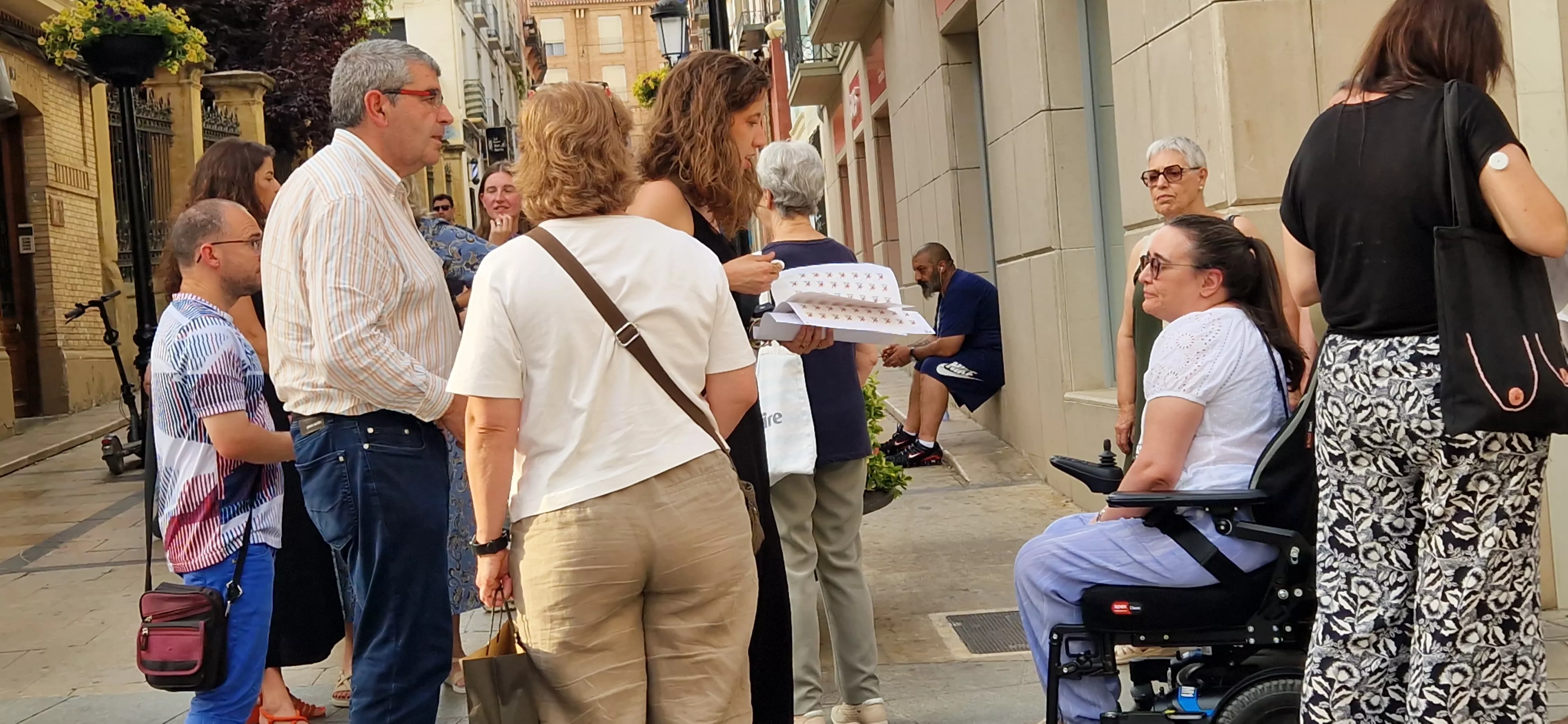 Encuentro de "cuerpos rebeldes" en la 42 Feria del Libro de Huesca el lunes 1 de junio. Foto Myriam Martínez