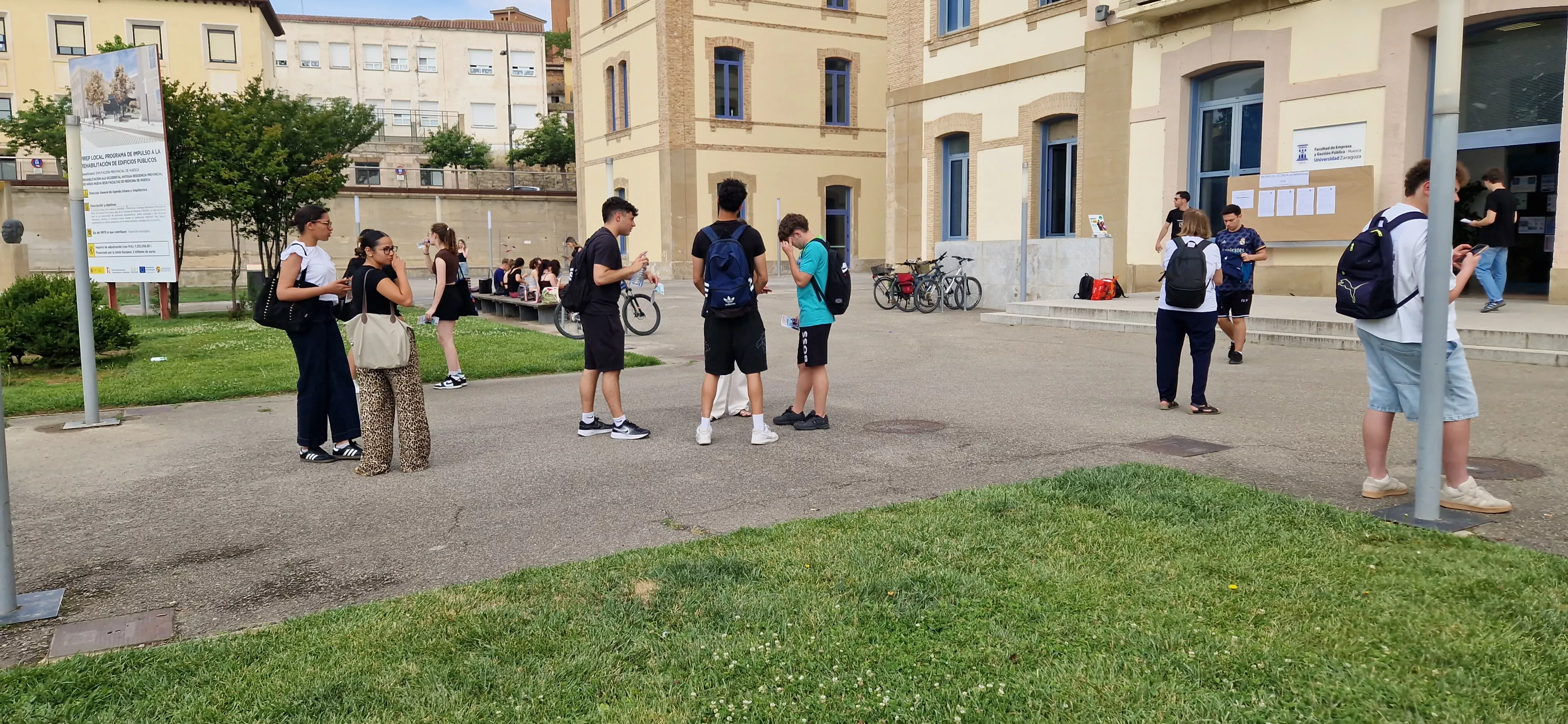 Inicio de la Pau en Huesca. Foto Myriam Martíenz