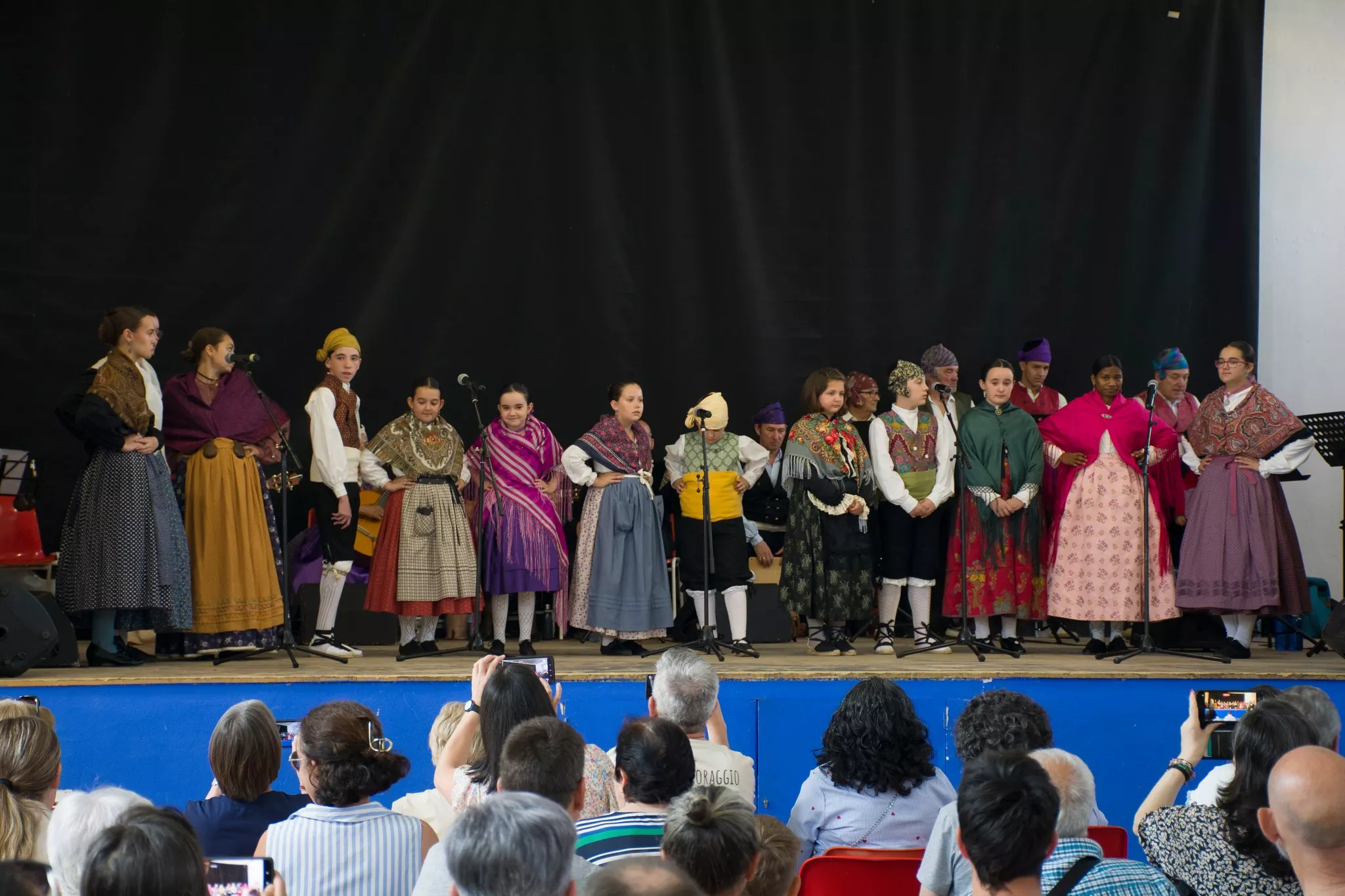 Festival de fin de curso de la Escuela de Folklore y Música de Huesca en Chimillas. Foto David Claveria