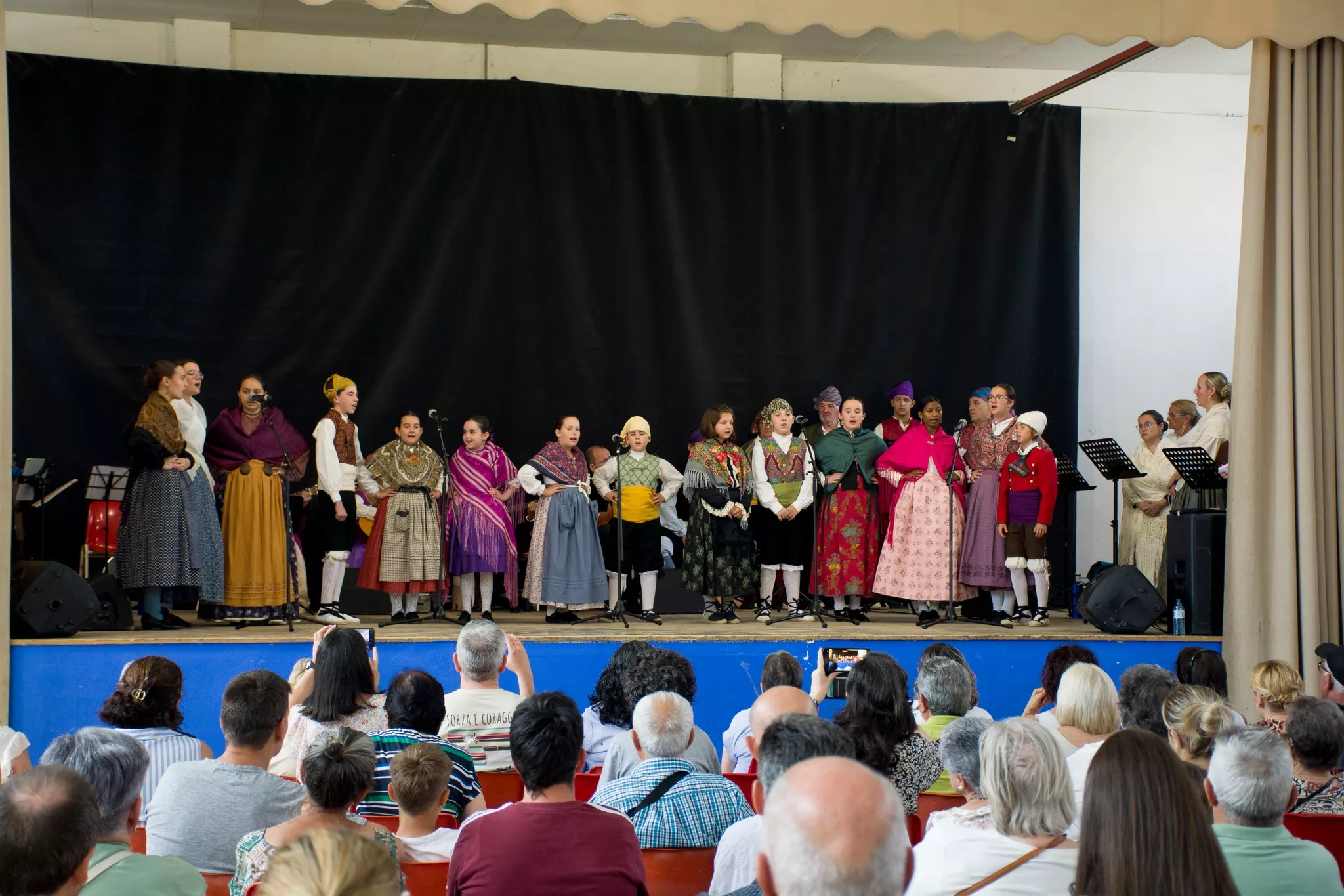 Festival de fin de curso de la Escuela de Folklore y Música de Huesca en Chimillas. Foto David Claveria