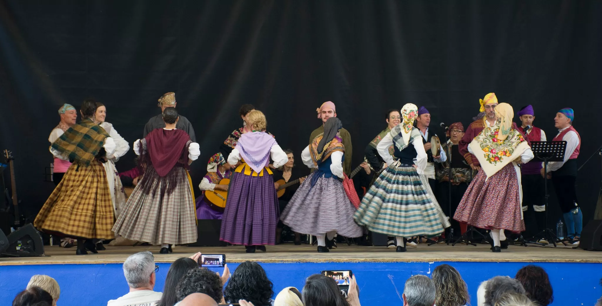 Festival de fin de curso de la Escuela de Folklore y Música de Huesca en Chimillas. Foto David Claveria