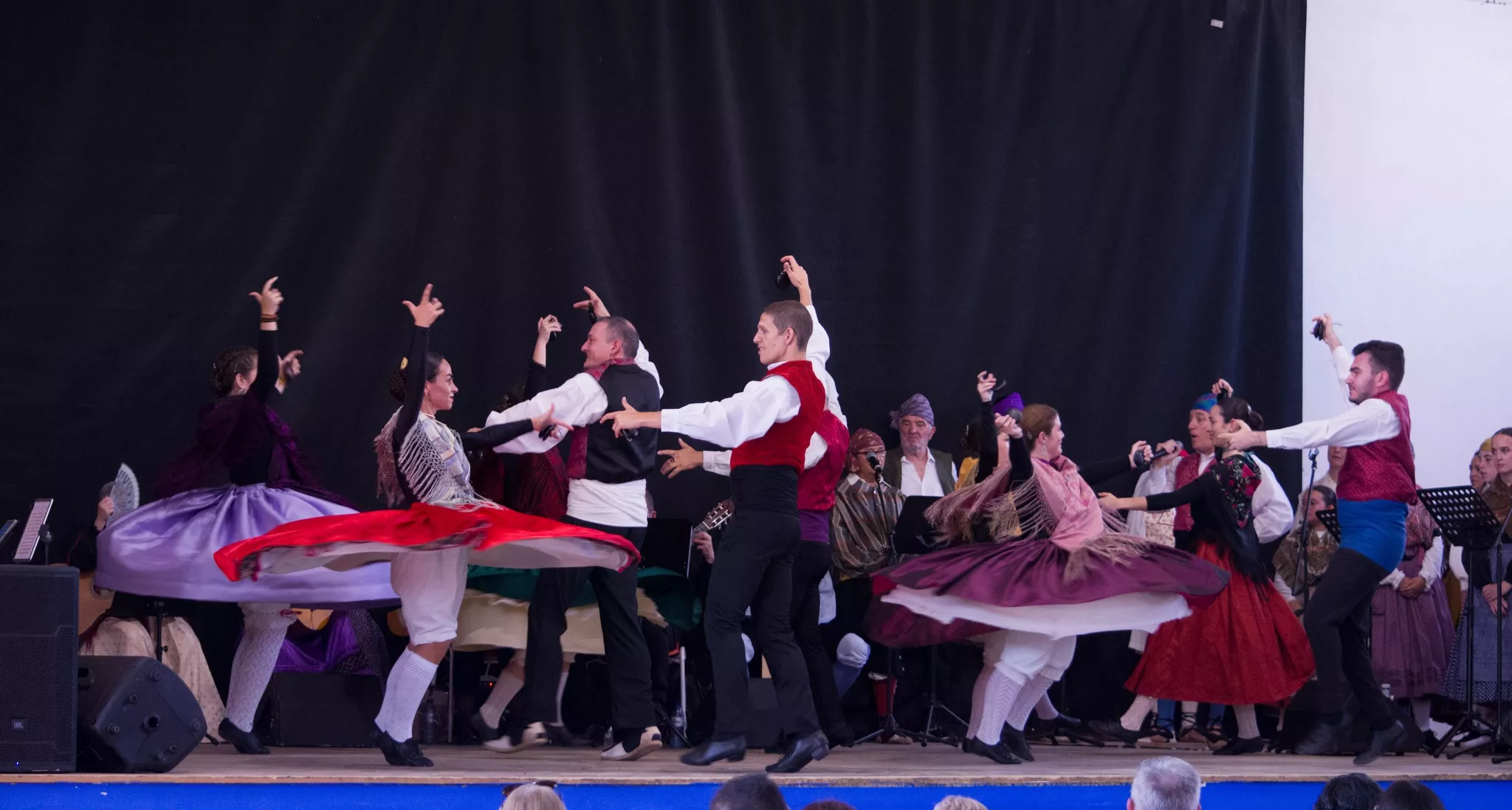 Festival de fin de curso de la Escuela de Folklore y Música de Huesca en Chimillas. Foto David Claveria