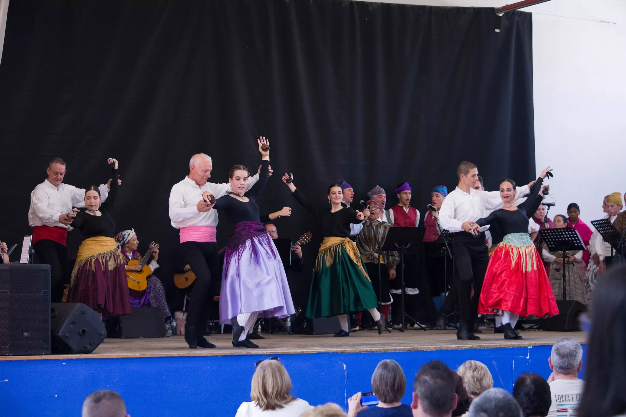 Festival de fin de curso de la Escuela de Folklore y Música de Huesca en Chimillas. Foto David Claveria