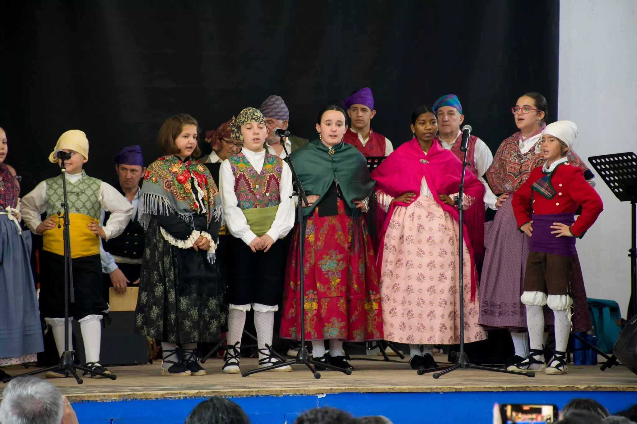 Festival de fin de curso de la Escuela de Folklore y Música de Huesca en Chimillas. Foto David Claveria