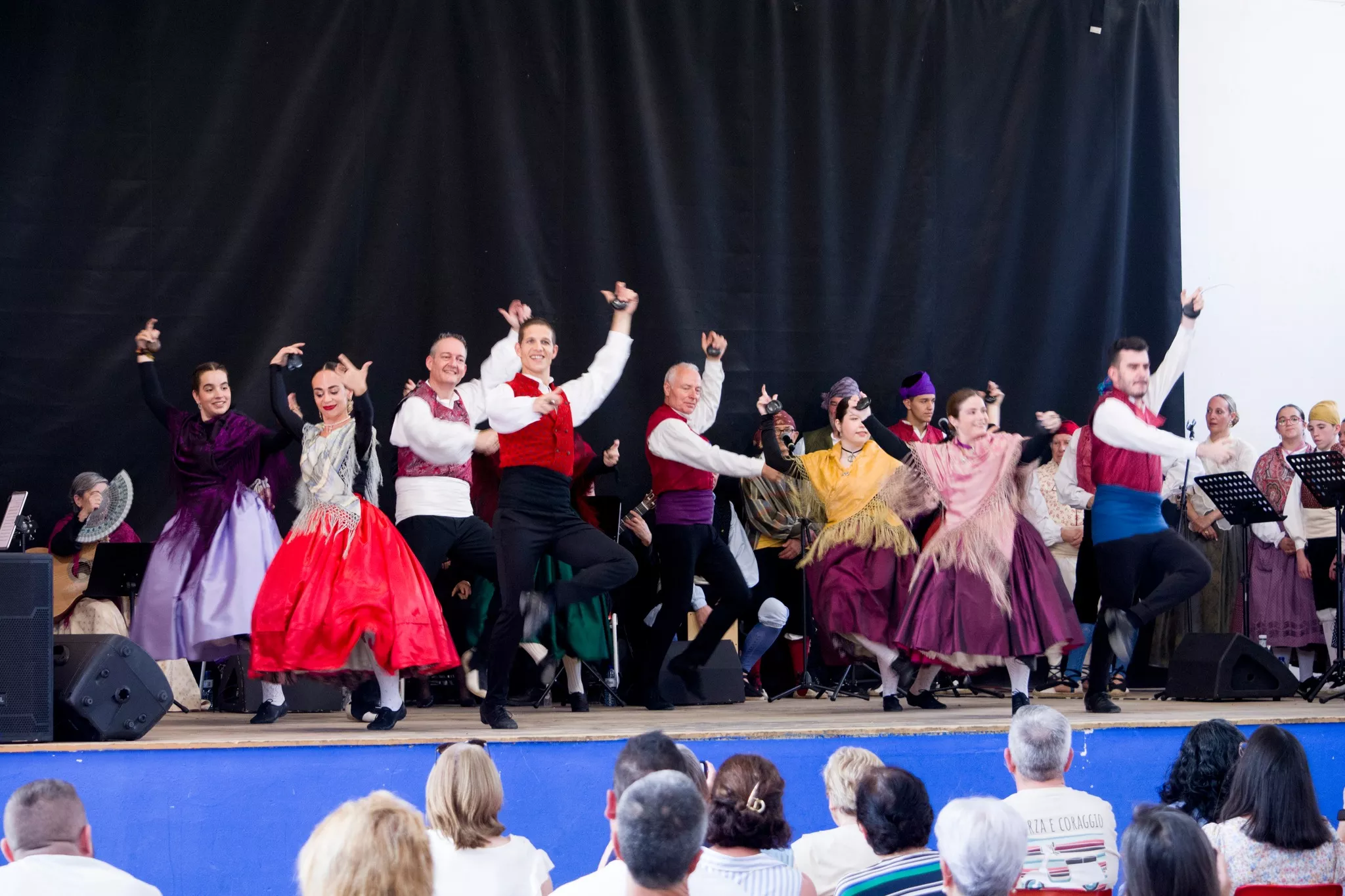 Festival de fin de curso de la Escuela de Folklore y Música de Huesca en Chimillas. Foto David Claveria