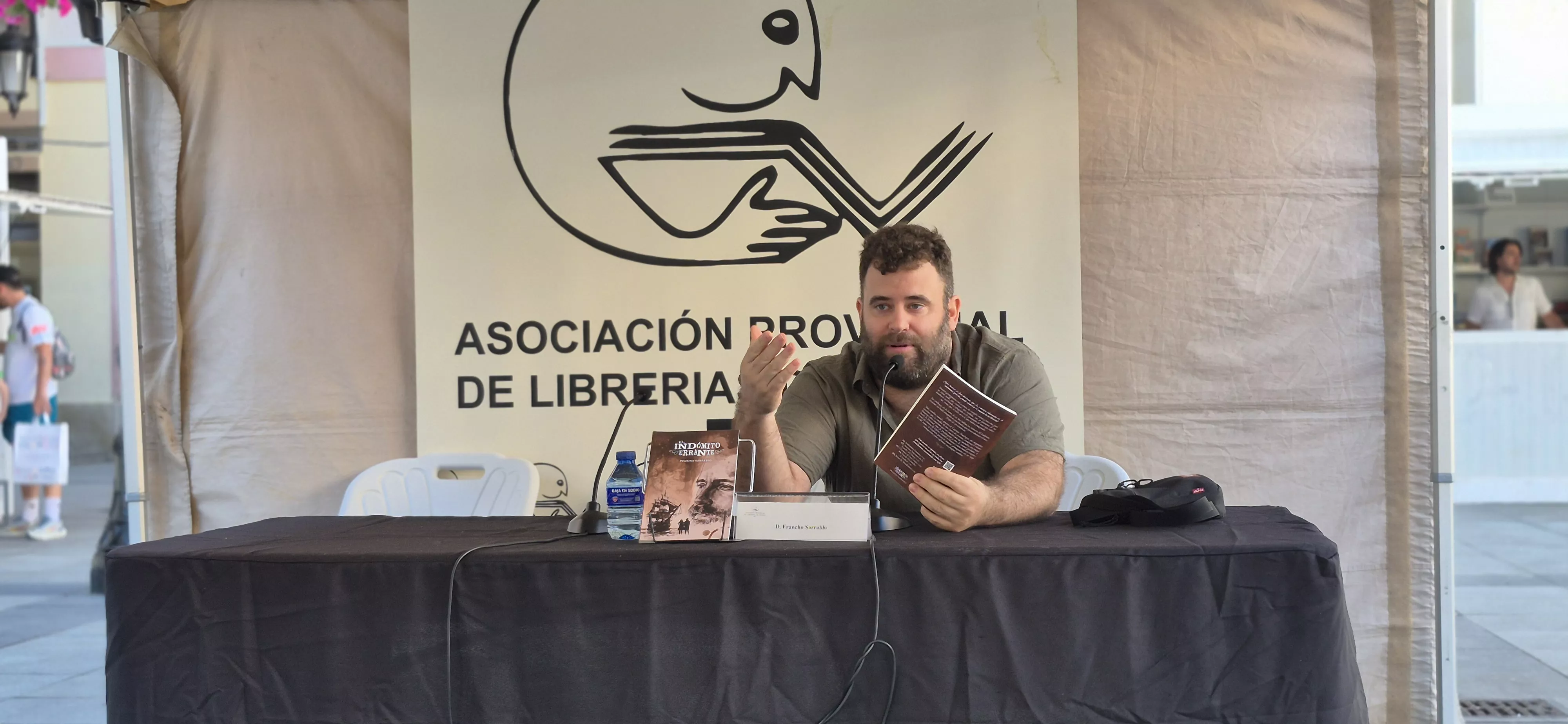 Francho Sarrablo. 42 Feria del libro el martes 2 de junio. Foto Myriam Martínez