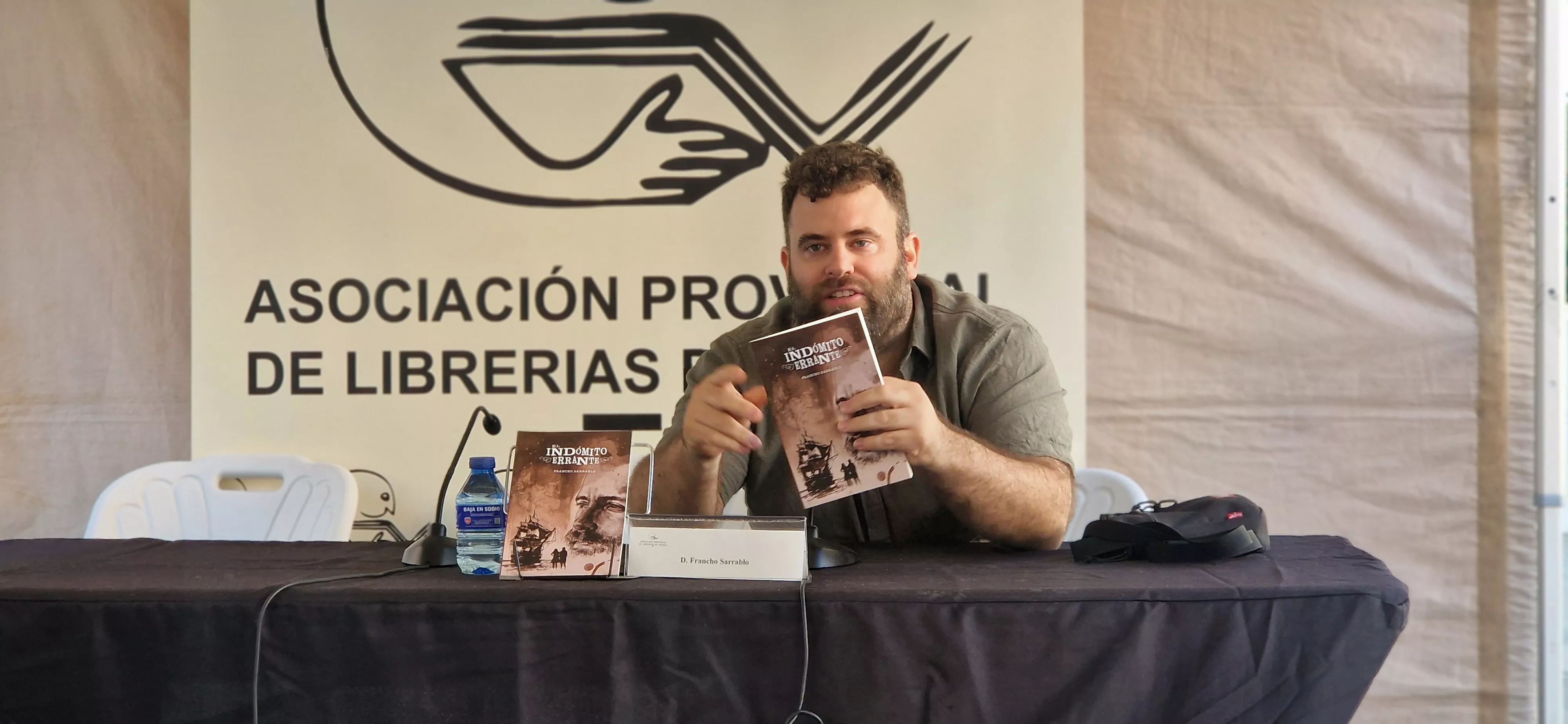 Francho Sarrablo. 42 Feria del libro el martes 2 de junio. Foto Myriam Martínez