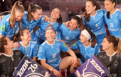 Esneca Fraga remonta y jugará la final de la OK Liga Iberdrola (2-1)
