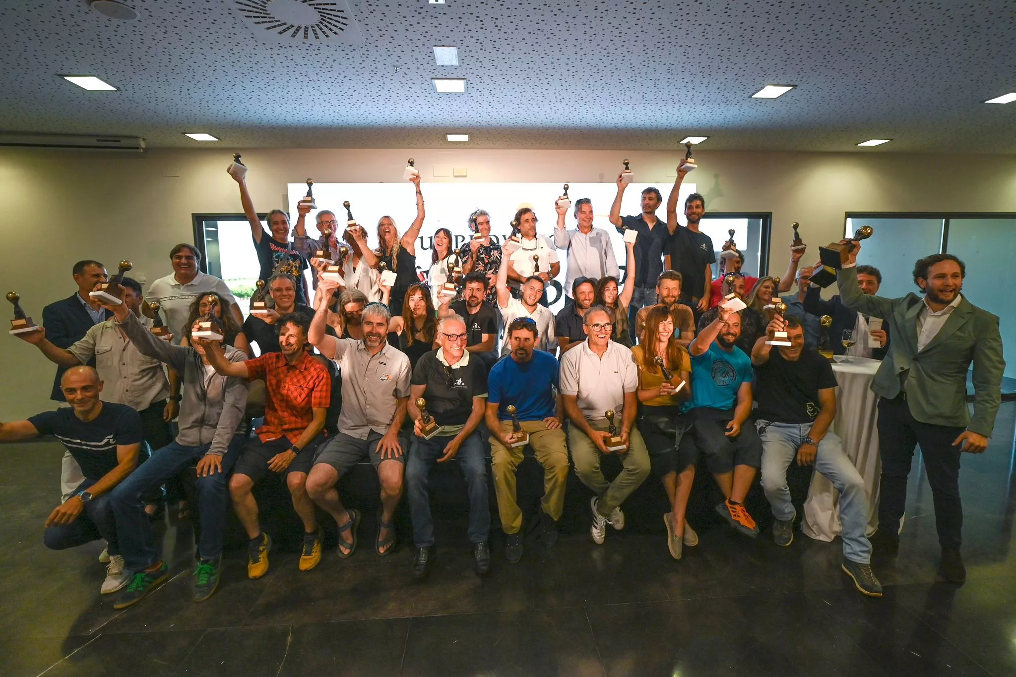 Celebración del campeonato de mundo como destino de turismo de aventura en SOMMOS