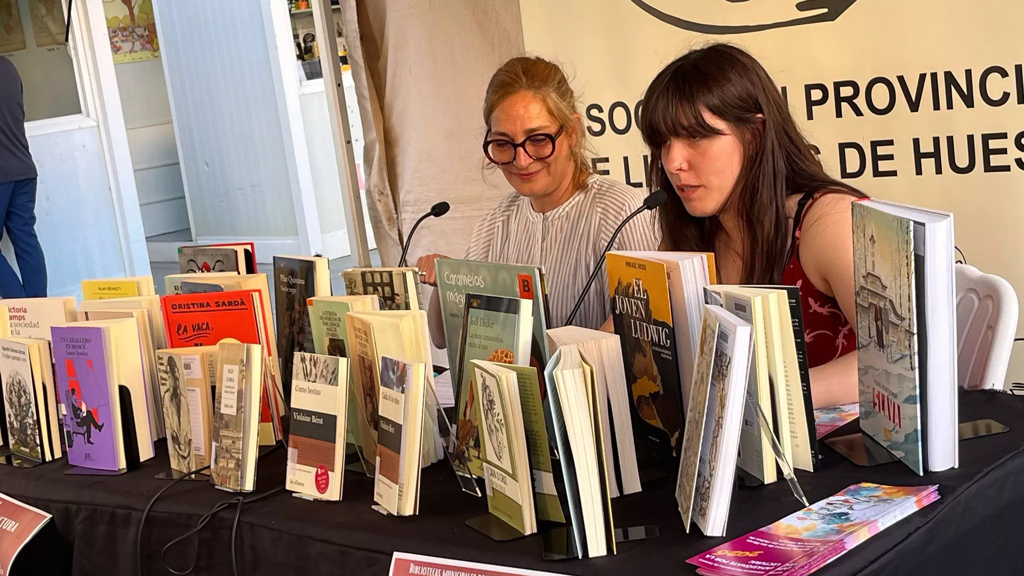  Encuentro de los clubes de lectura de la Huesca en la 42 Feria del Libro. Foto Mercedes Manterola