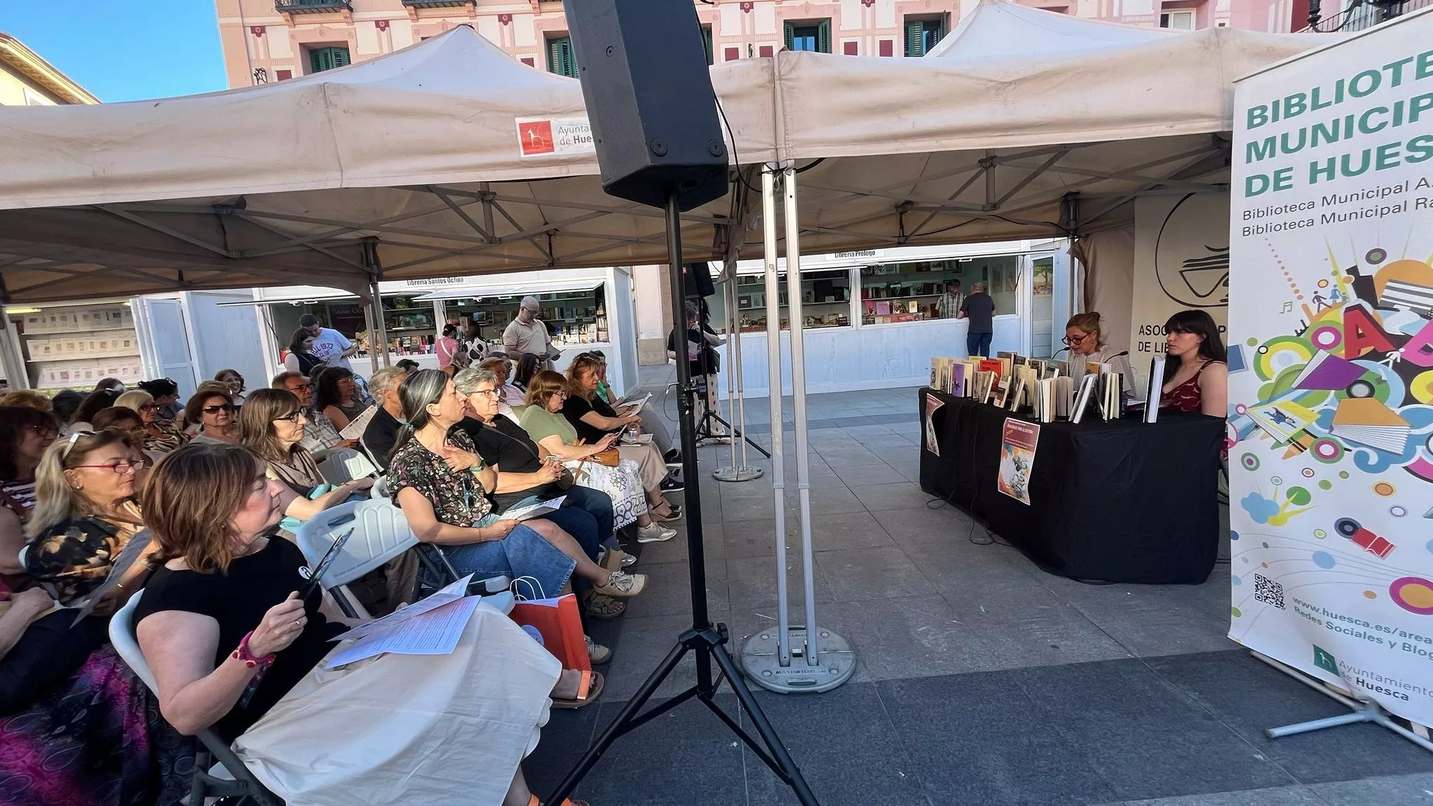  Encuentro de los clubes de lectura de la Huesca en la 42 Feria del Libro. Foto Mercedes Manterola