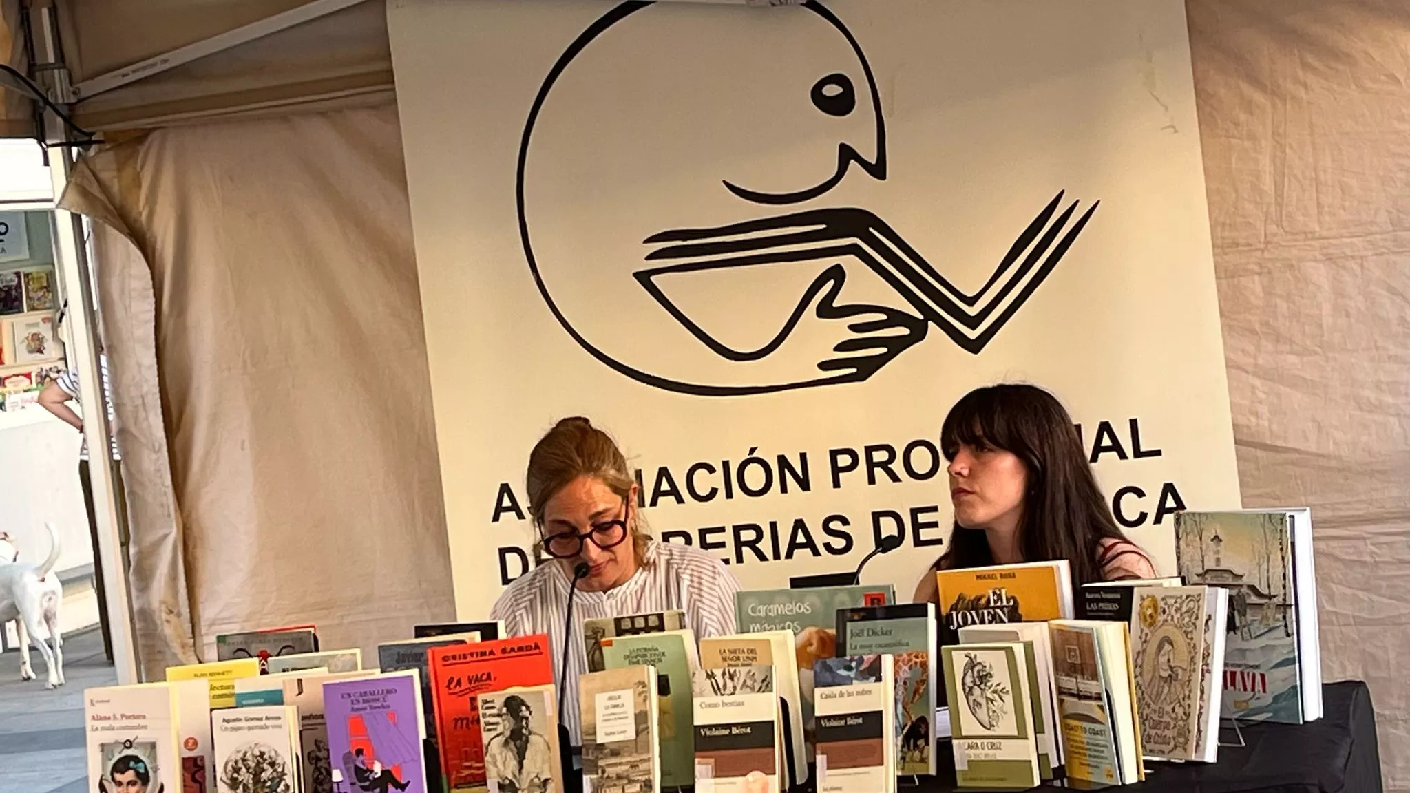  Encuentro de los clubes de lectura de la Huesca en la 42 Feria del Libro. Foto Mercedes Manterola