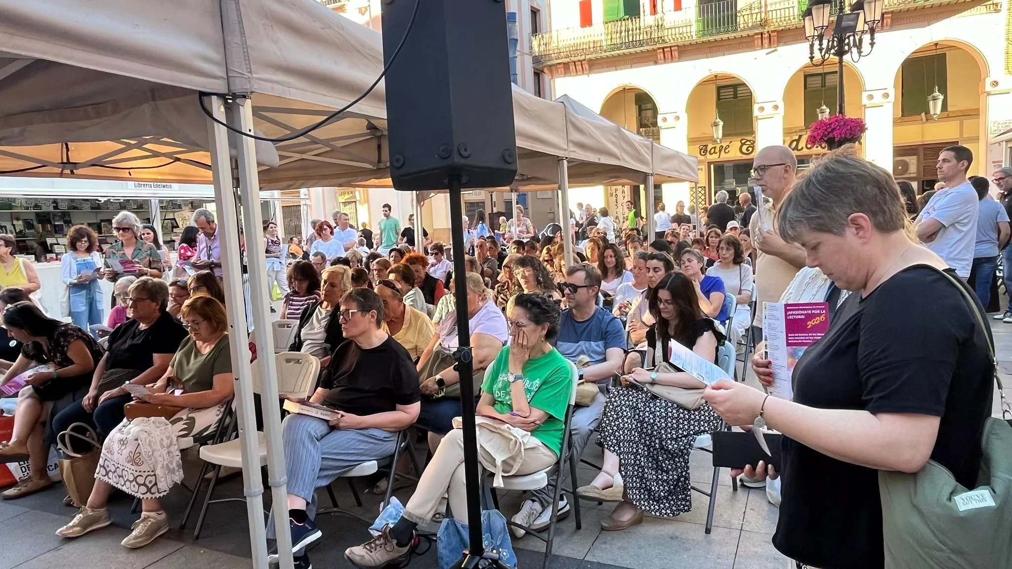  Encuentro de los clubes de lectura de la Huesca en la 42 Feria del Libro. Foto Mercedes Manterola