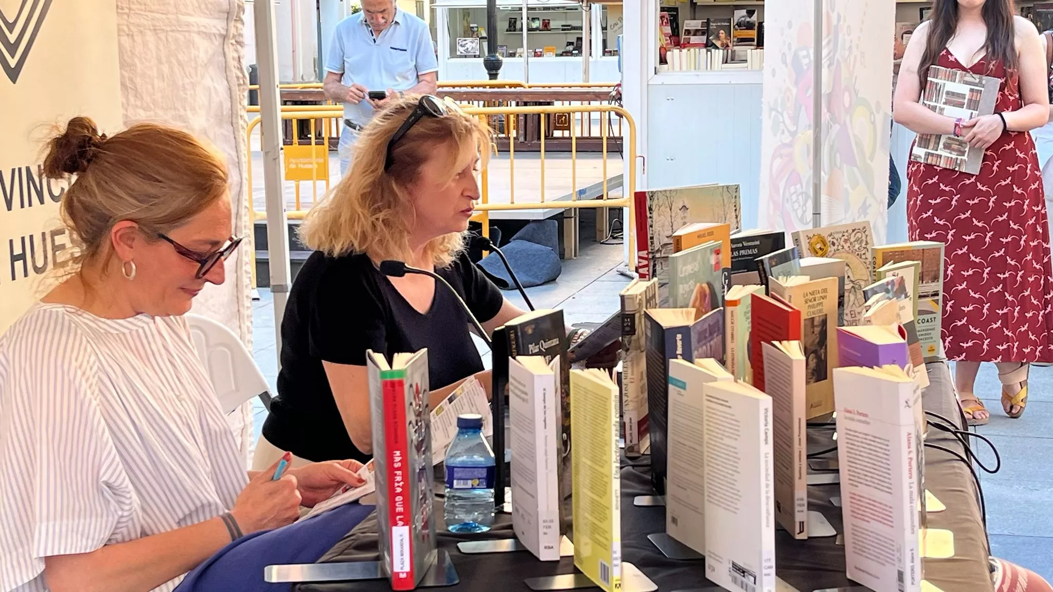  Encuentro de los clubes de lectura de la Huesca en la 42 Feria del Libro. Foto Mercedes Manterola