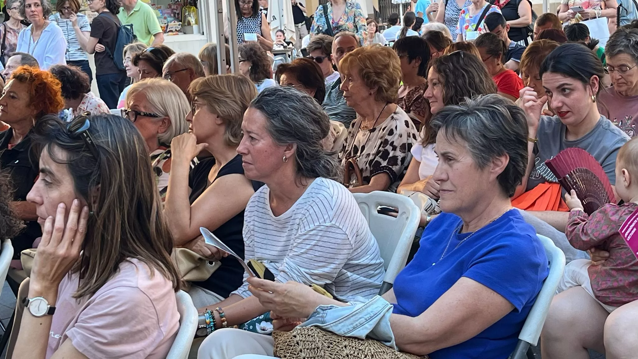  Encuentro de los clubes de lectura de la Huesca en la 42 Feria del Libro. Foto Mercedes Manterola