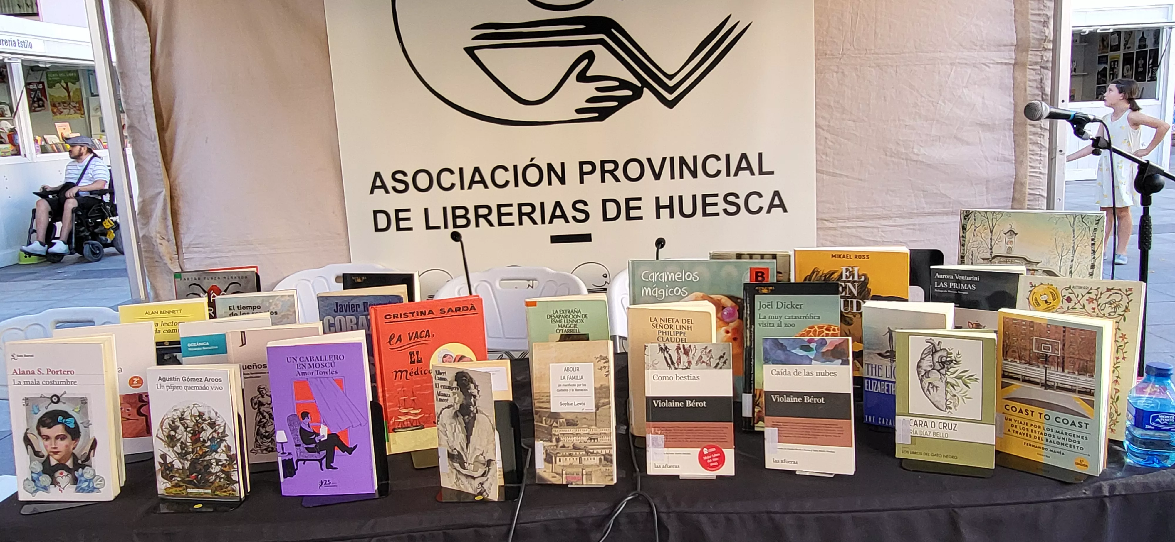  Encuentro de los clubes de lectura de la Huesca en la 42 Feria del Libro. Foto Mercedes Manterola
