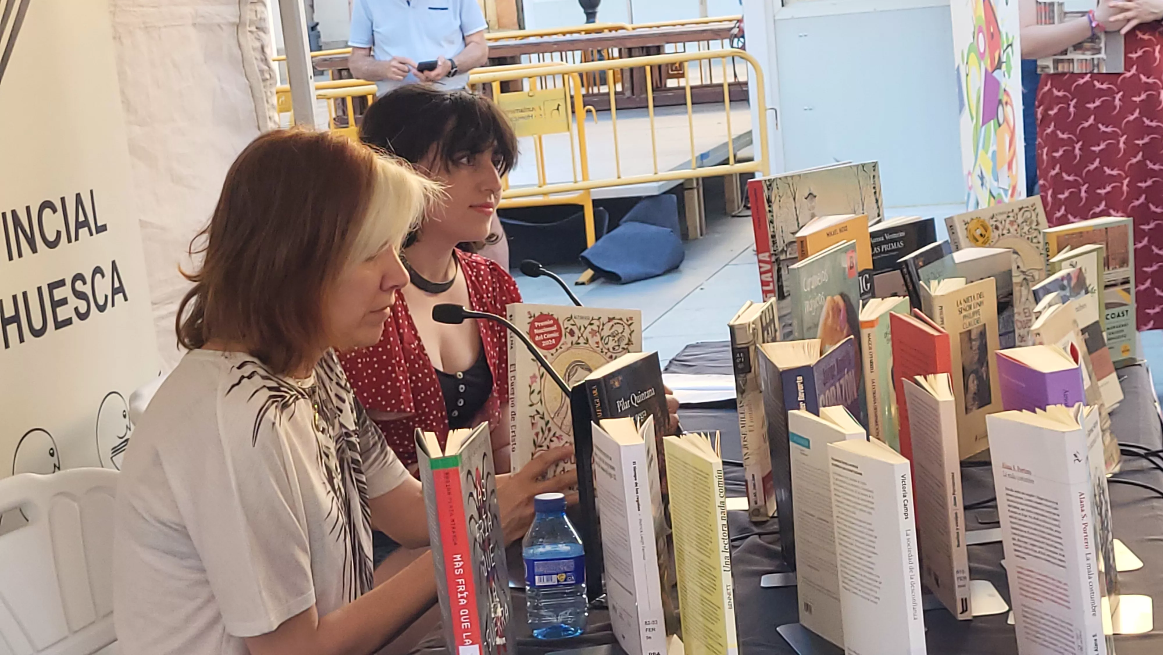  Encuentro de los clubes de lectura de la Huesca en la 42 Feria del Libro. Foto Mercedes Manterola