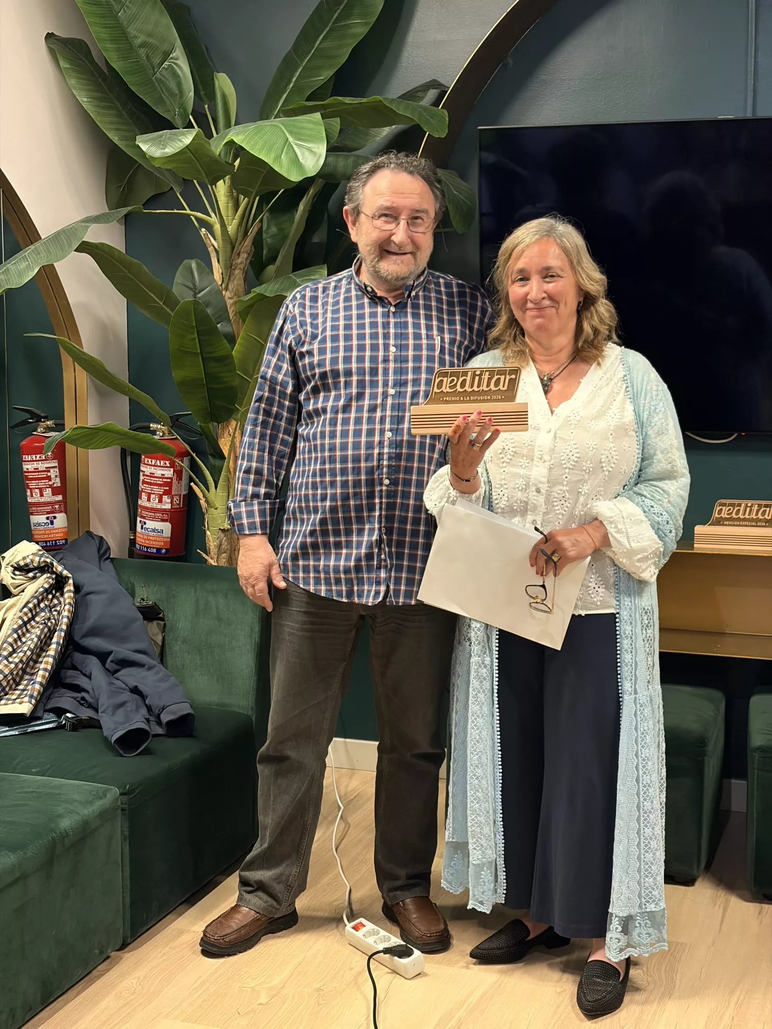 Premios Aeditar a Myriam Martínez y Víctor Castillón