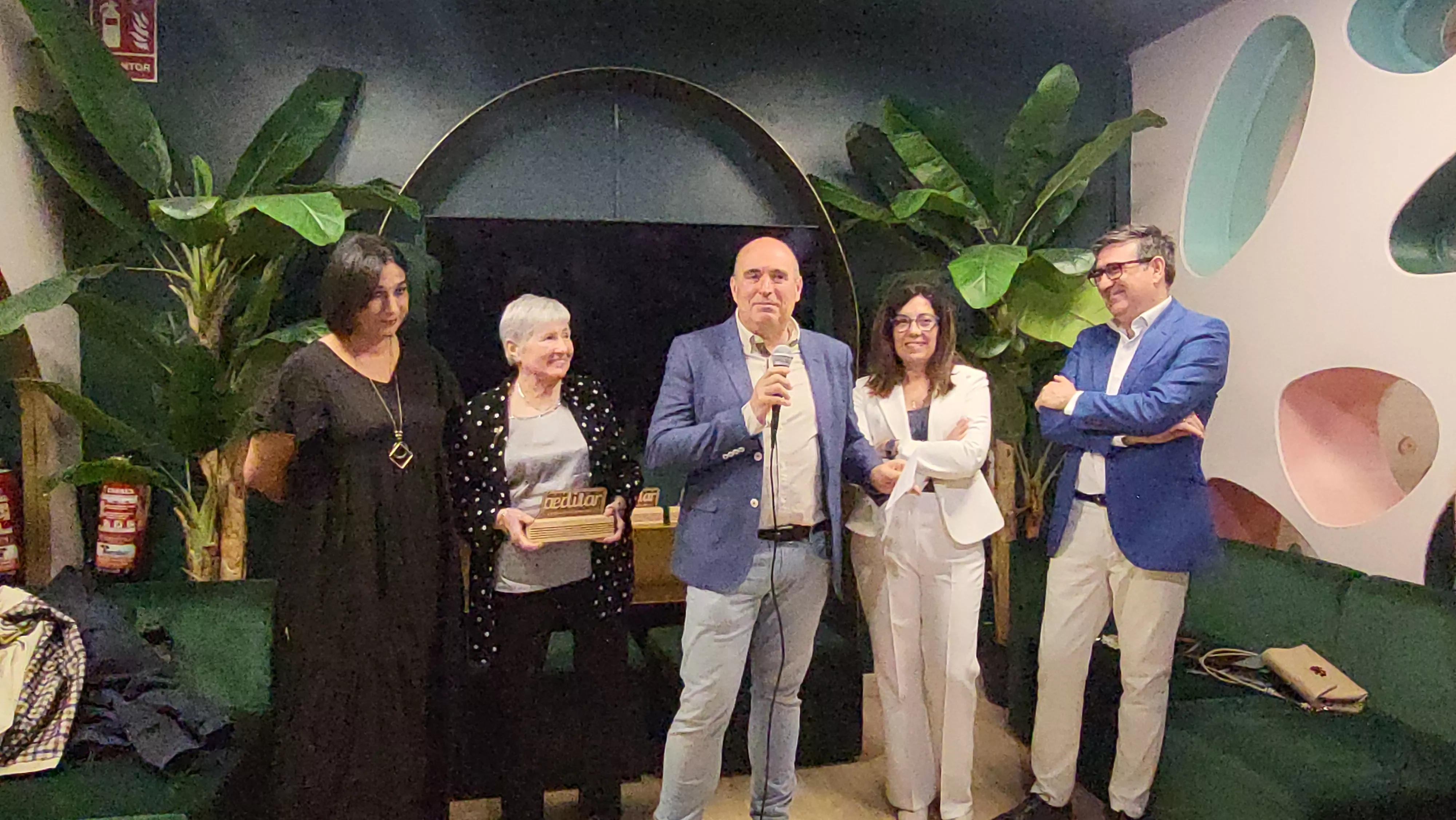 Premios Aeditar a Myriam Martínez y Víctor Castillón