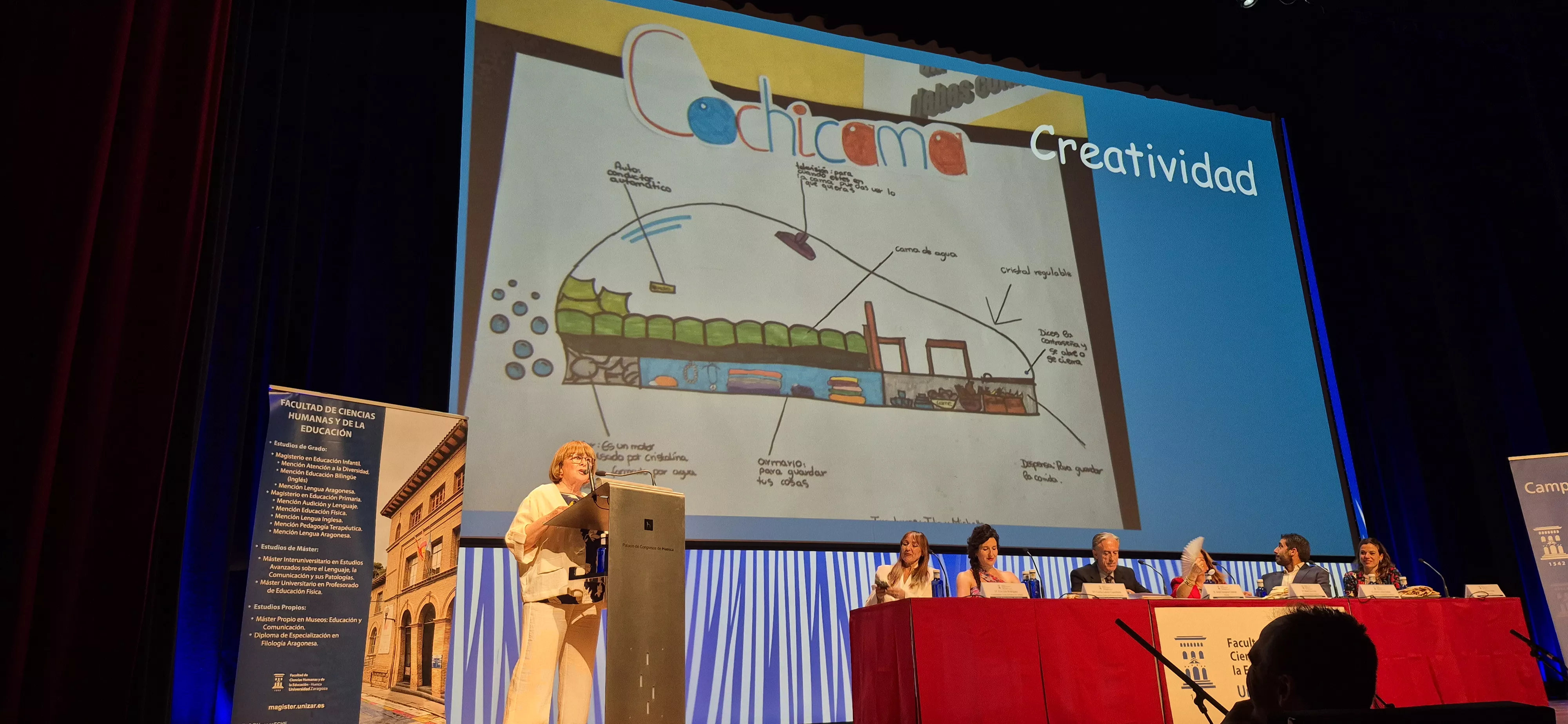 Graduación de más de 230 maestras y maestros en el Campus de Huesca. Foto Myriam Martínez