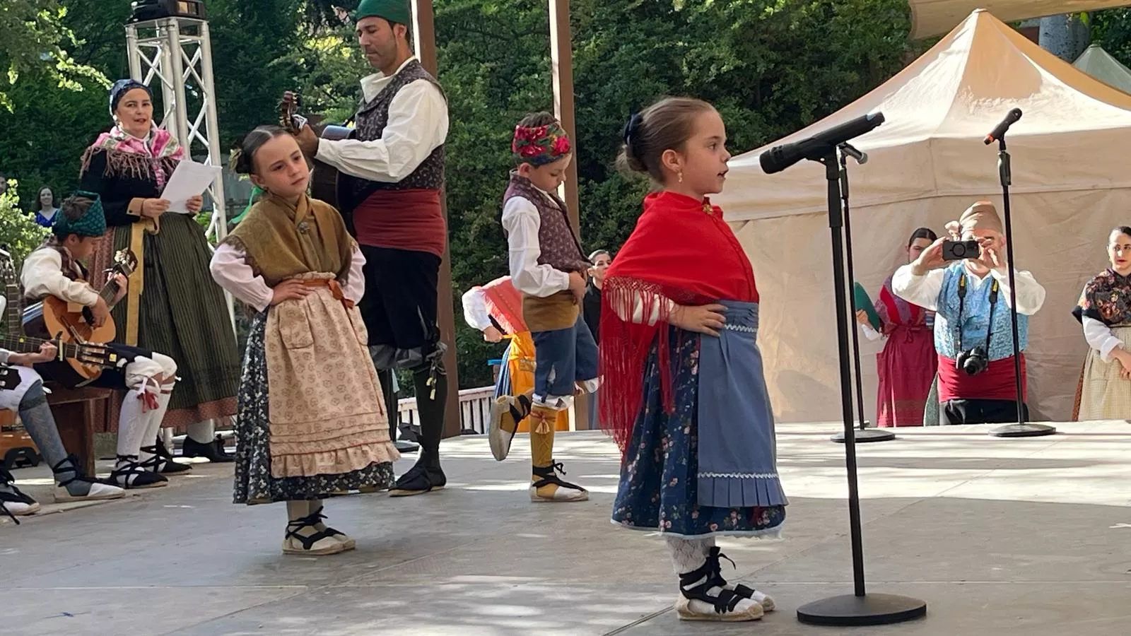 Final de curso de la Escuela de Folklore Santa Cecilia 2025-2026. Foto Mercedes Manterola