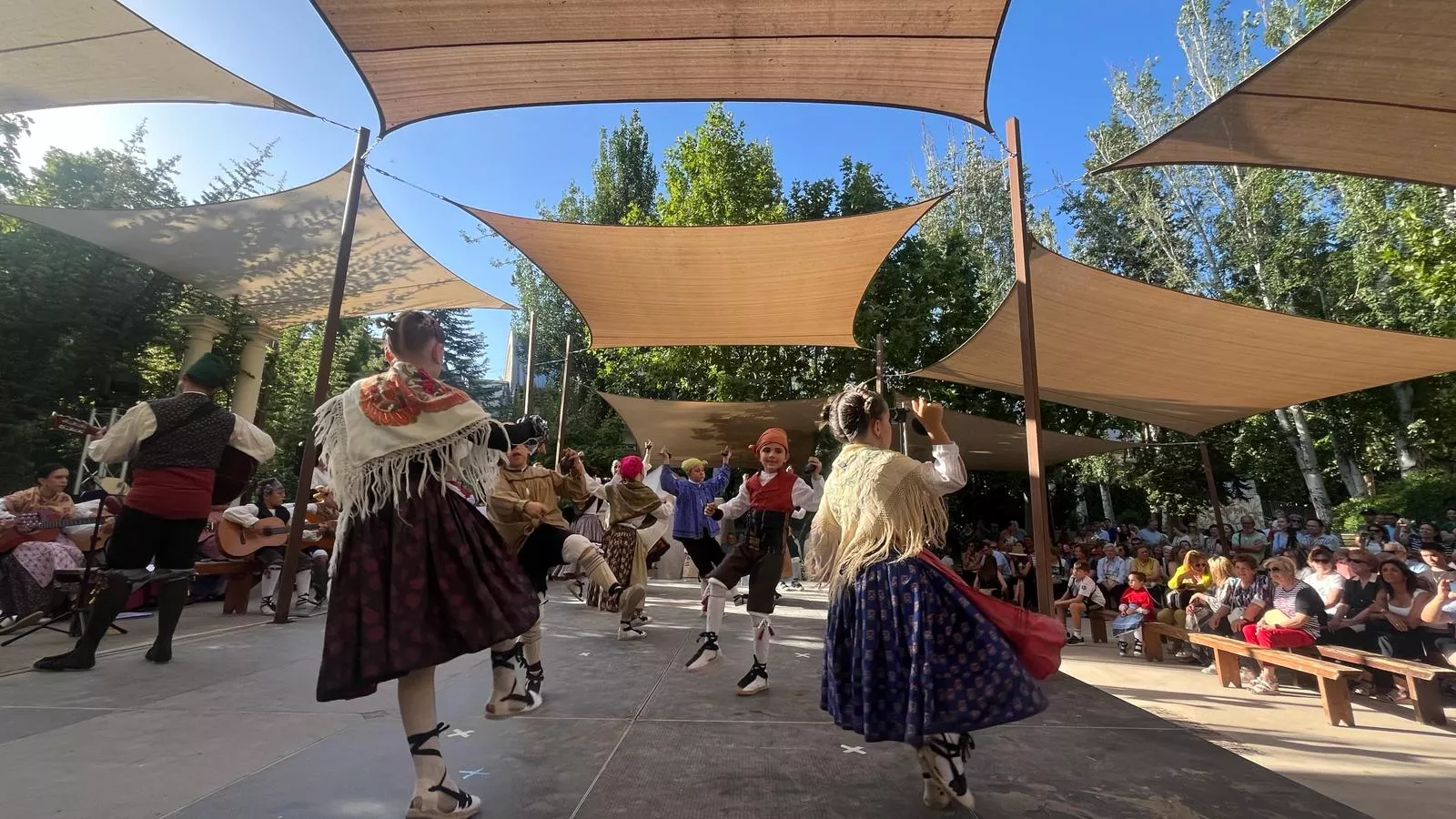 Final de curso de la Escuela de Folklore Santa Cecilia 2025-2026. Foto Mercedes Manterola