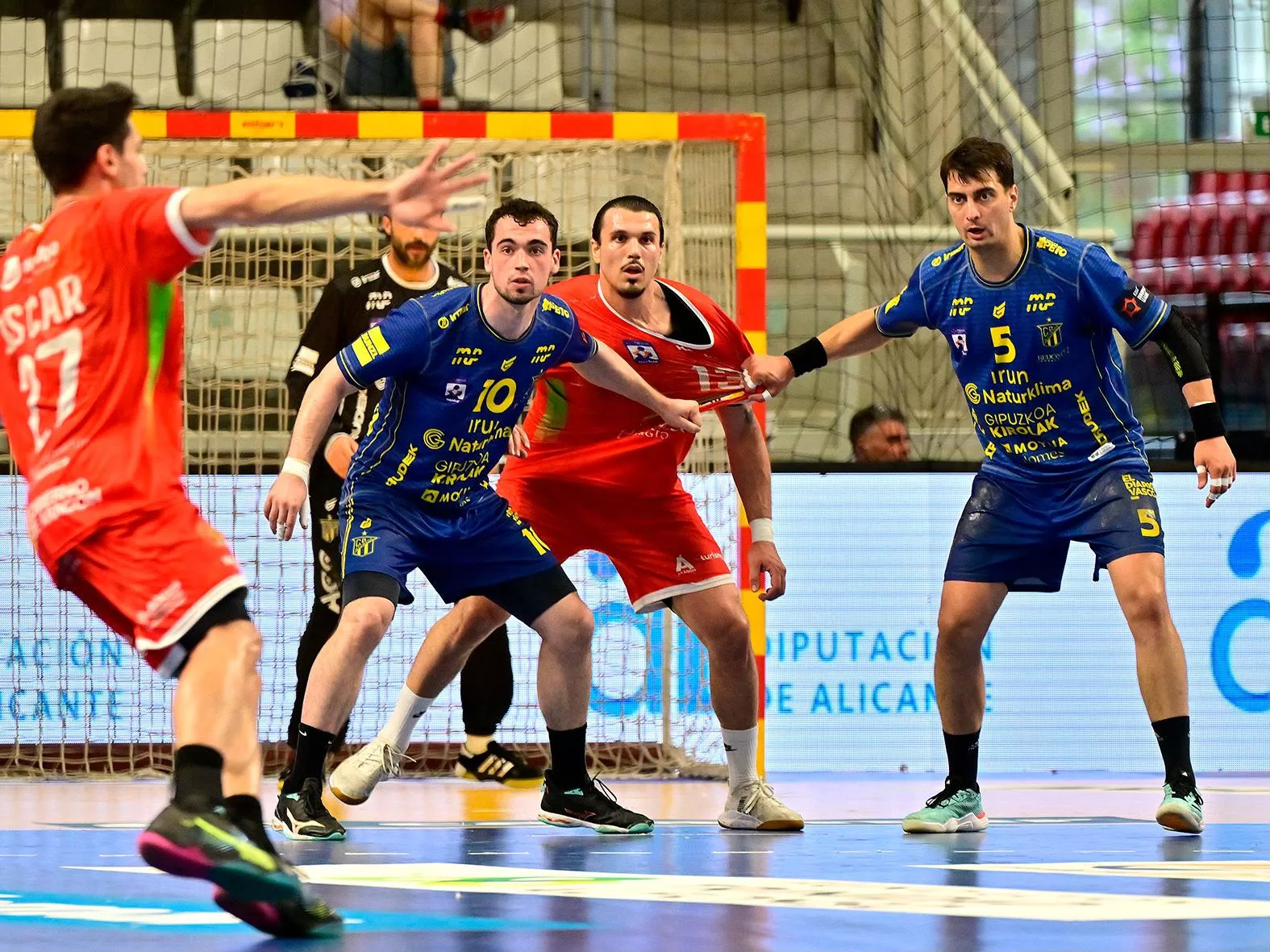 Bada Huesca se ha enfrentado a Bidasoa Irún en semifinales. Foto: RFEBM / J. L. Recio