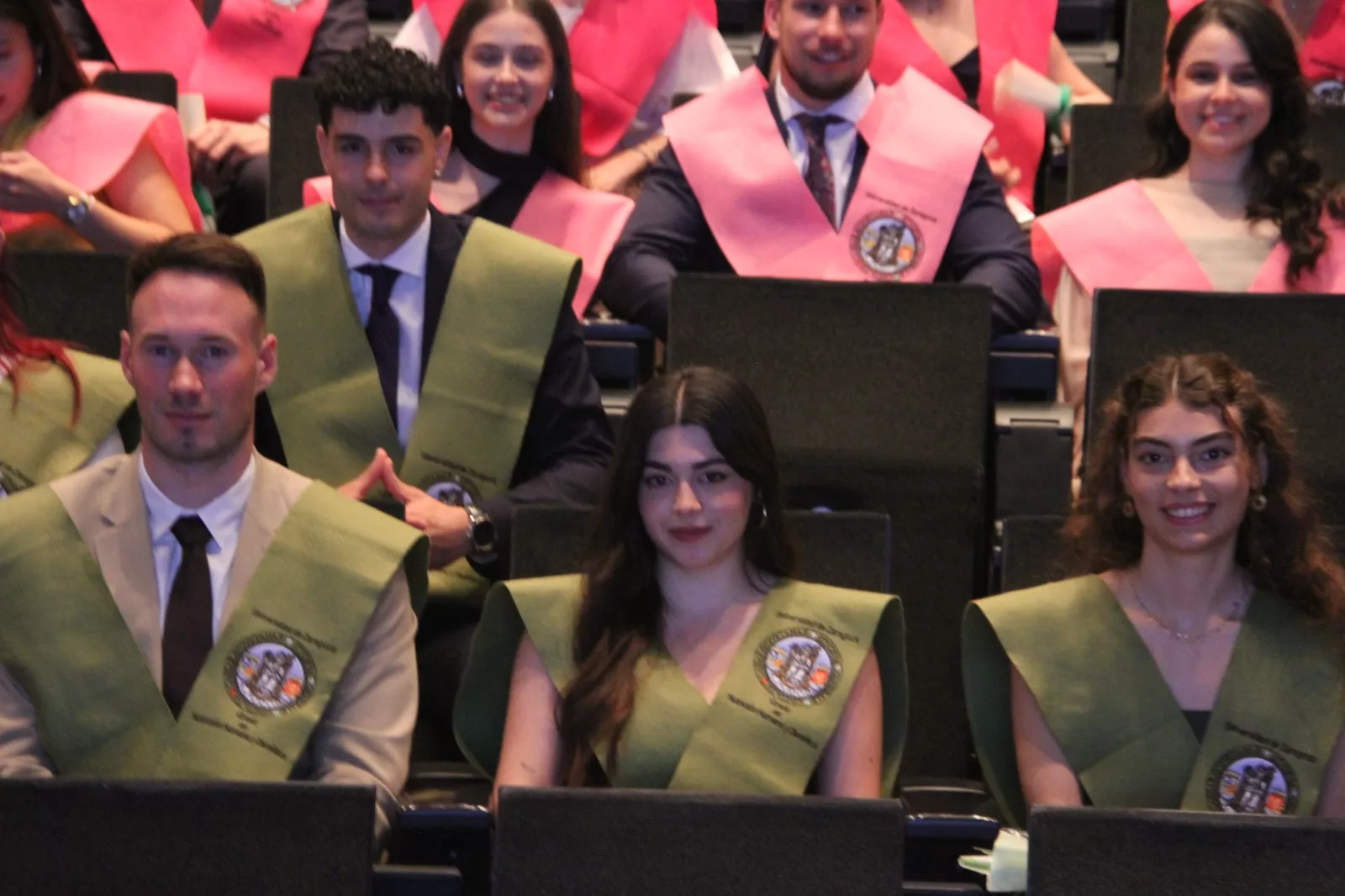 Acto de graduación de la Facultad de Ciencias de la Salud y del Deporte. Foto Carlos Neofato