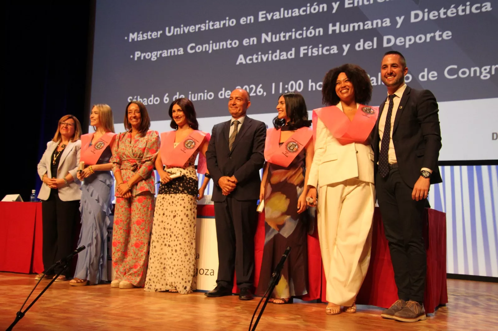 Acto de graduación de la Facultad de Ciencias de la Salud y del Deporte. Foto Carlos Neofato