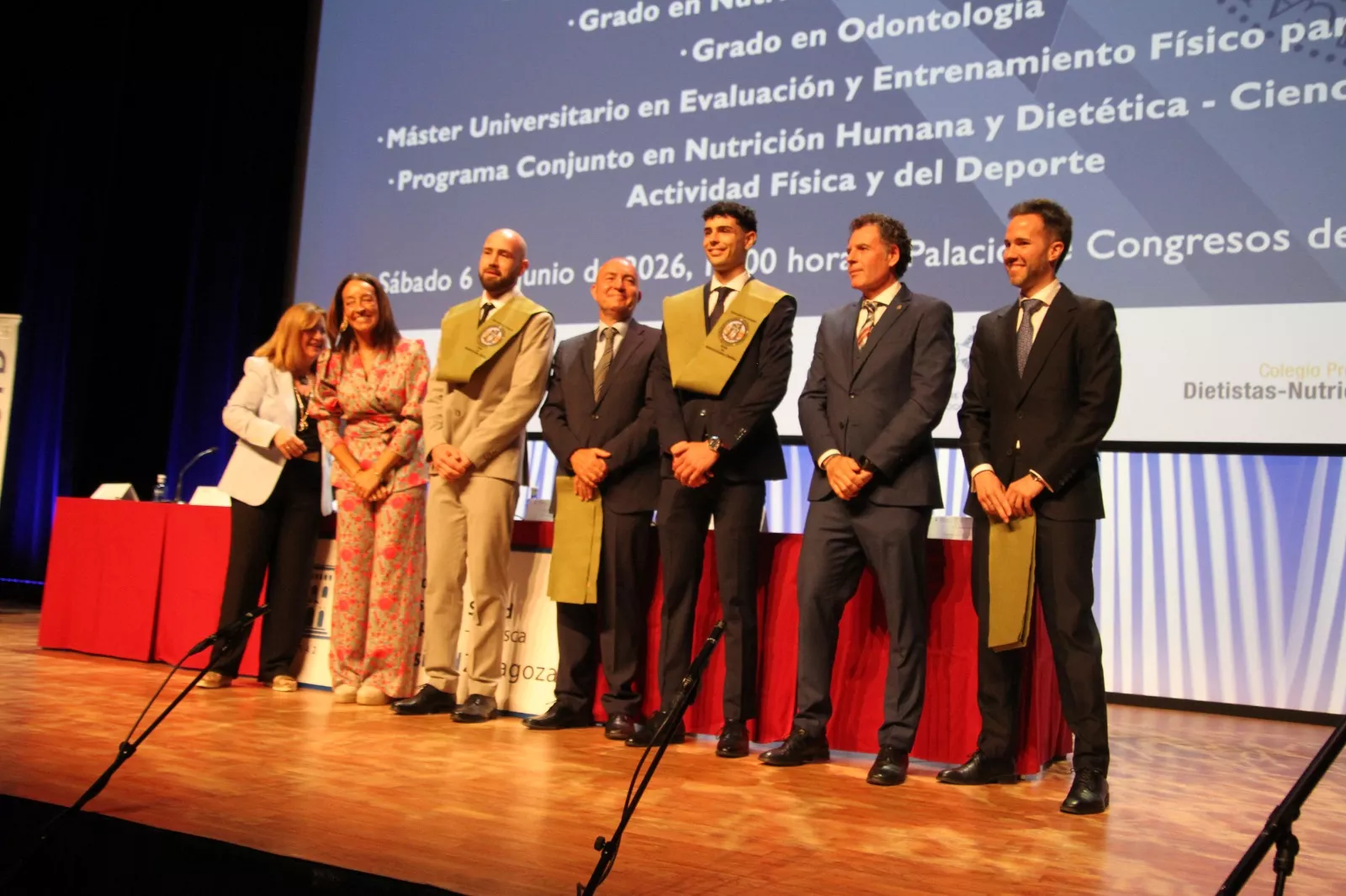 Acto de graduación de la Facultad de Ciencias de la Salud y del Deporte. Foto Carlos Neofato