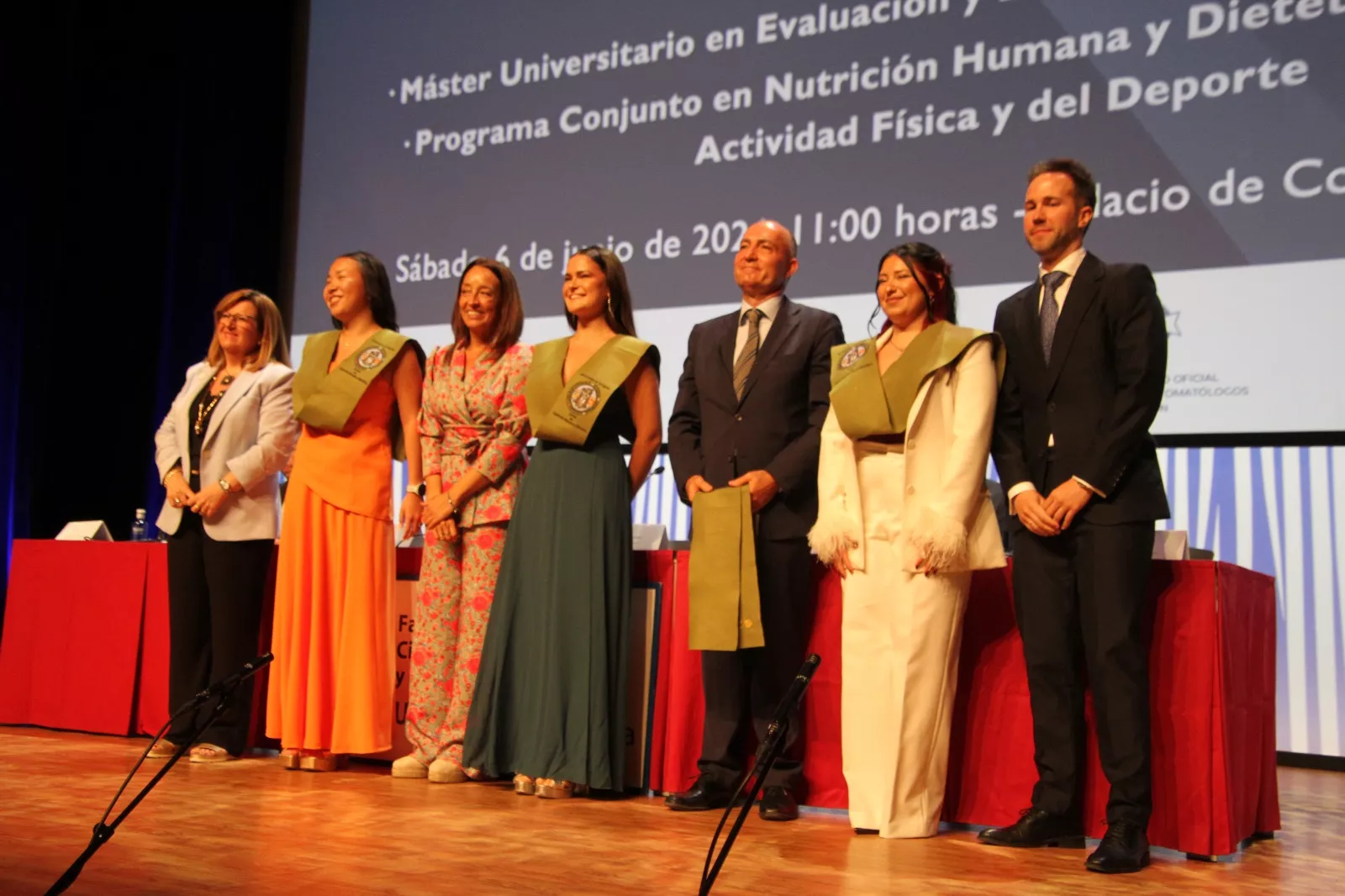 Acto de graduación de la Facultad de Ciencias de la Salud y del Deporte. Foto Carlos Neofato