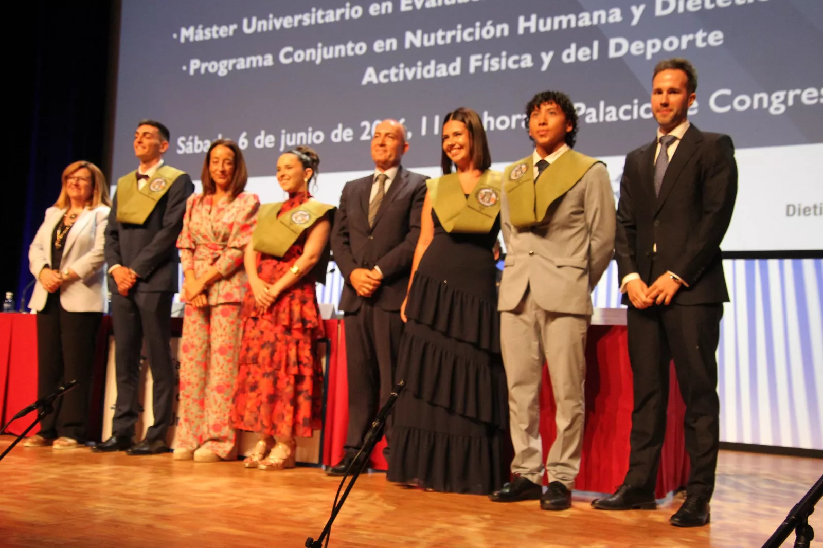 Acto de graduación de la Facultad de Ciencias de la Salud y del Deporte. Foto Carlos Neofato