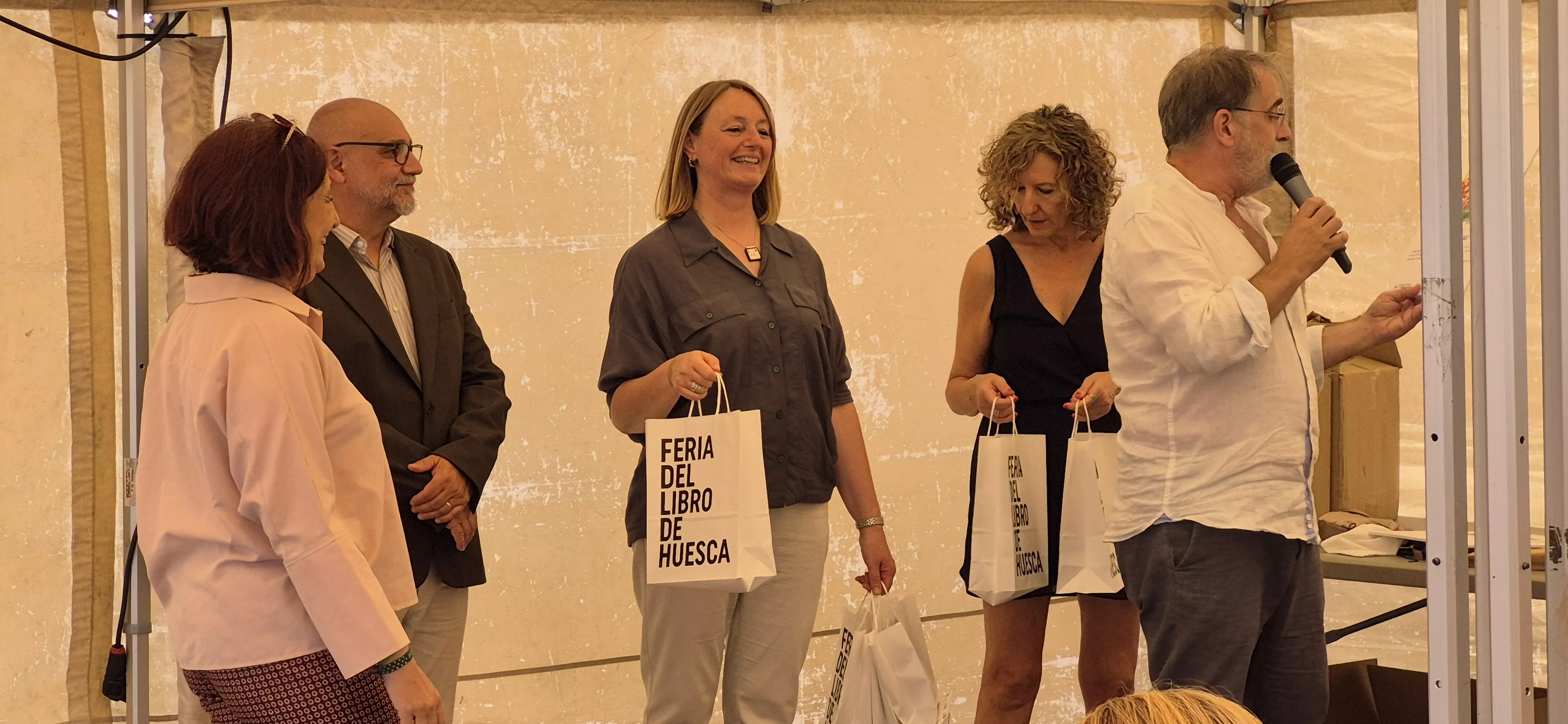 Proyecto artístico “Mujeres lectoras. Mujeres leonas”, de Rafael Romero. Foto Myriam Martínez