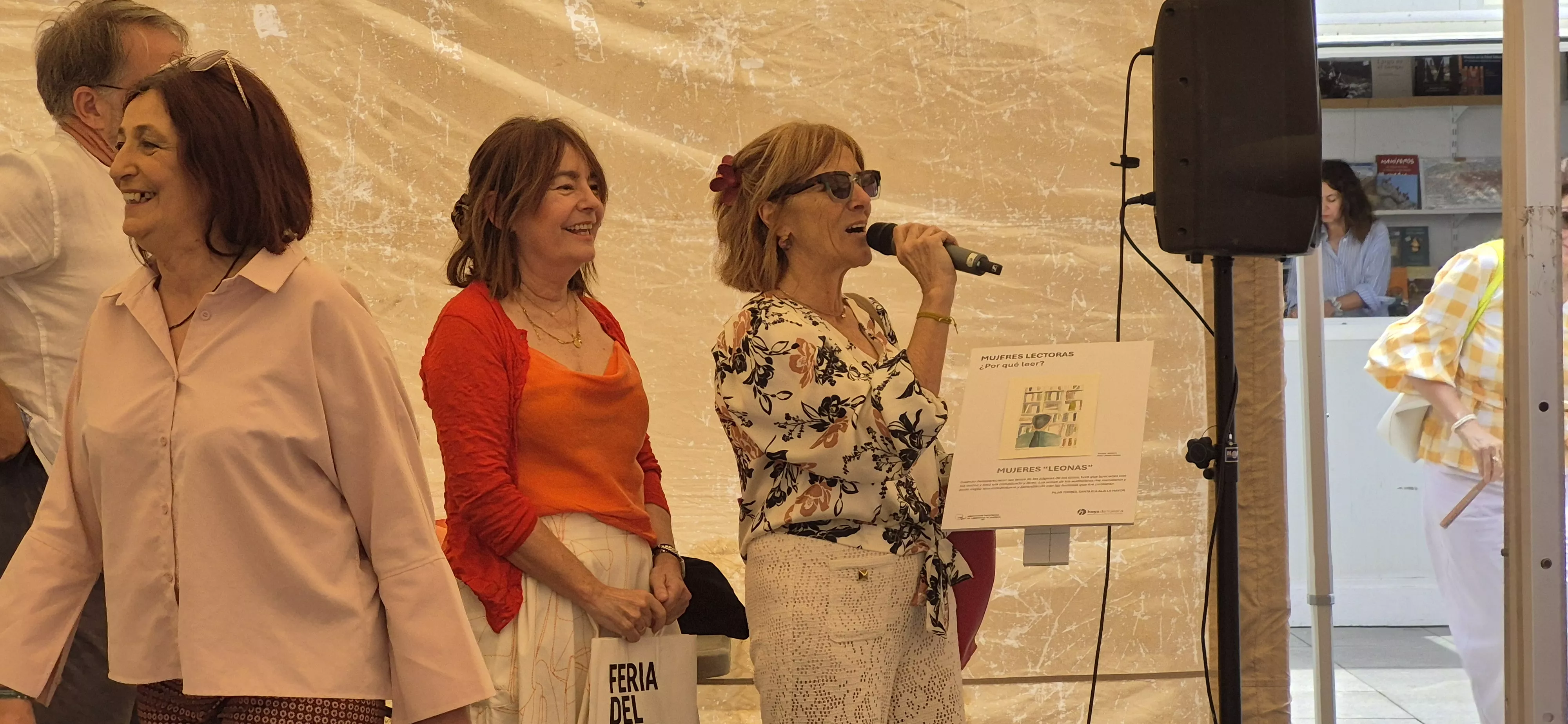 Proyecto artístico “Mujeres lectoras. Mujeres leonas”, de Rafael Romero. Foto Myriam Martínez