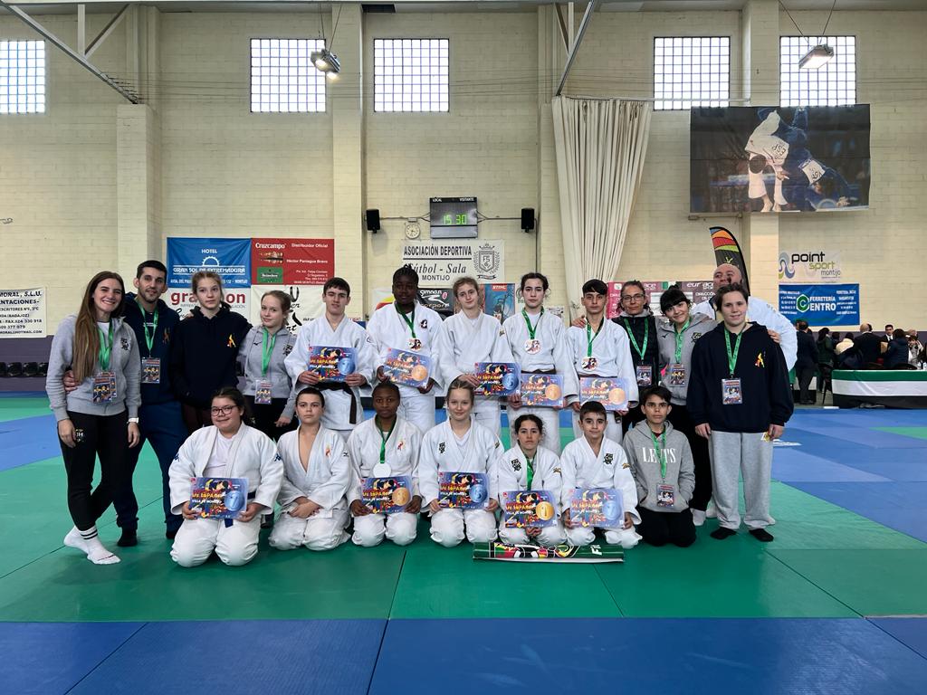 Equipo oscense que disputó el torneo de Extremadura