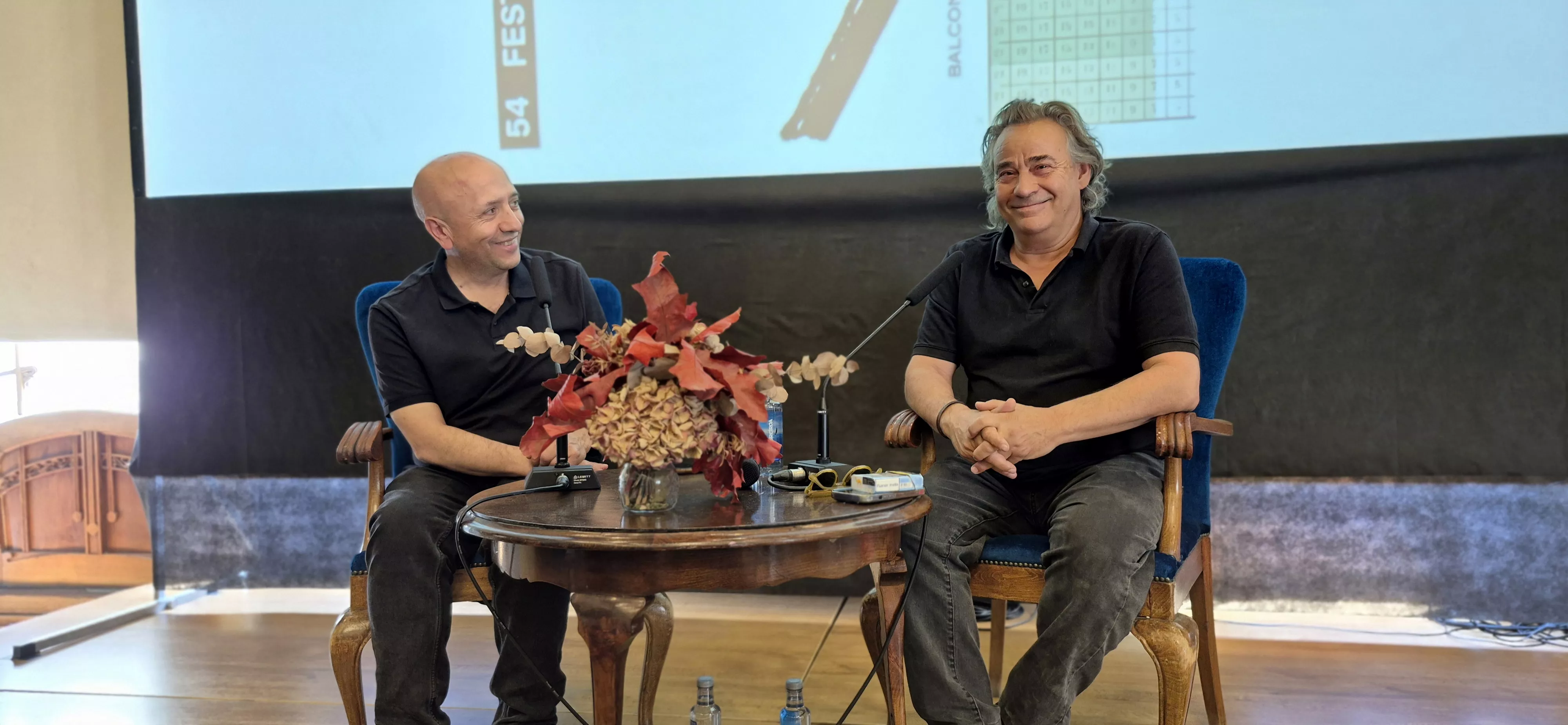 Luis Alegre y Eduard Fernández en el Festival Internacional de Cine de Huesca. Foto Myriam Martínez
