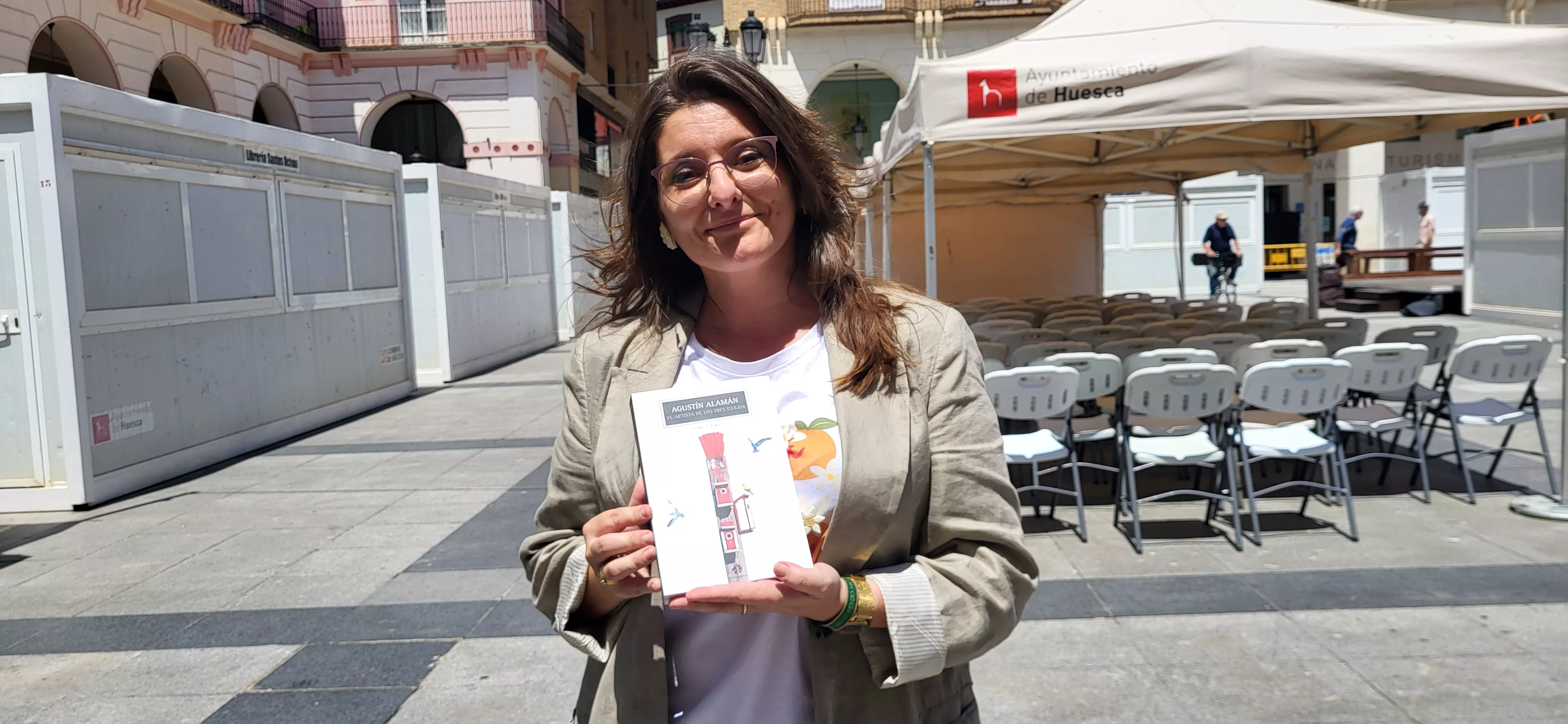 Esther P. Noguerol presenta en la Feria del Libro 'Agustín Alamán: el artista de los tres exilios”. 