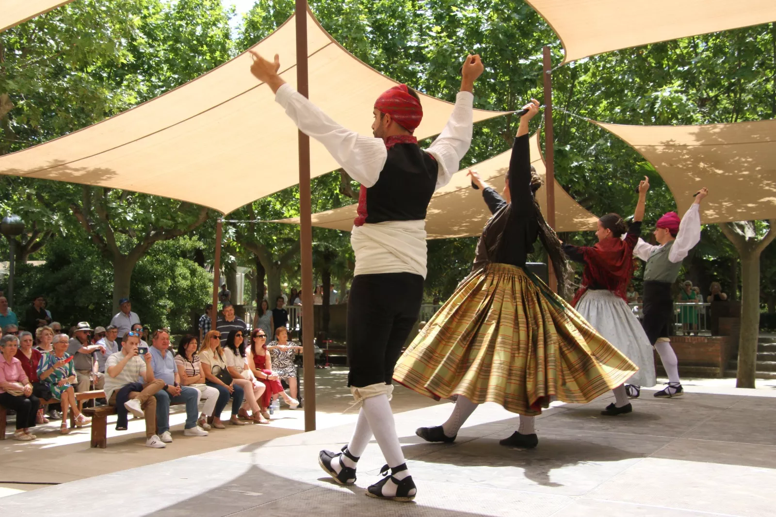 Roldán del Alto Aragón en el Ciclo de Folclore Aragonés. Foto Carlos Neofato