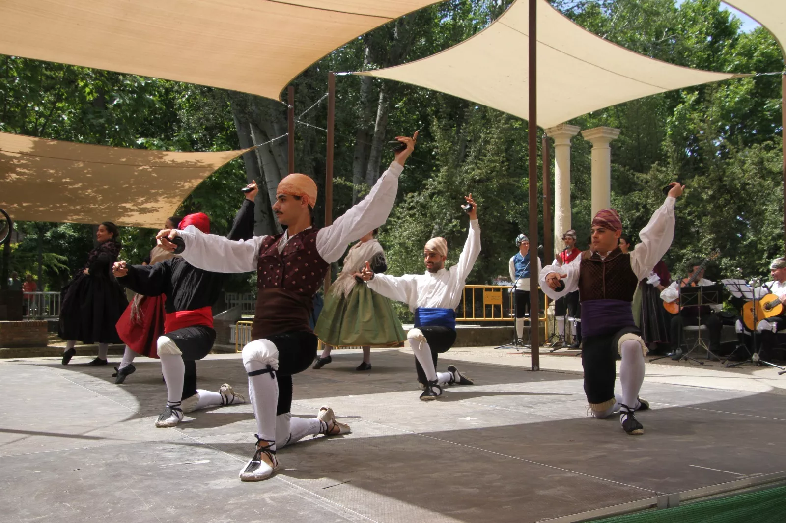 Roldán del Alto Aragón en el Ciclo de Folclore Aragonés. Foto Carlos Neofato