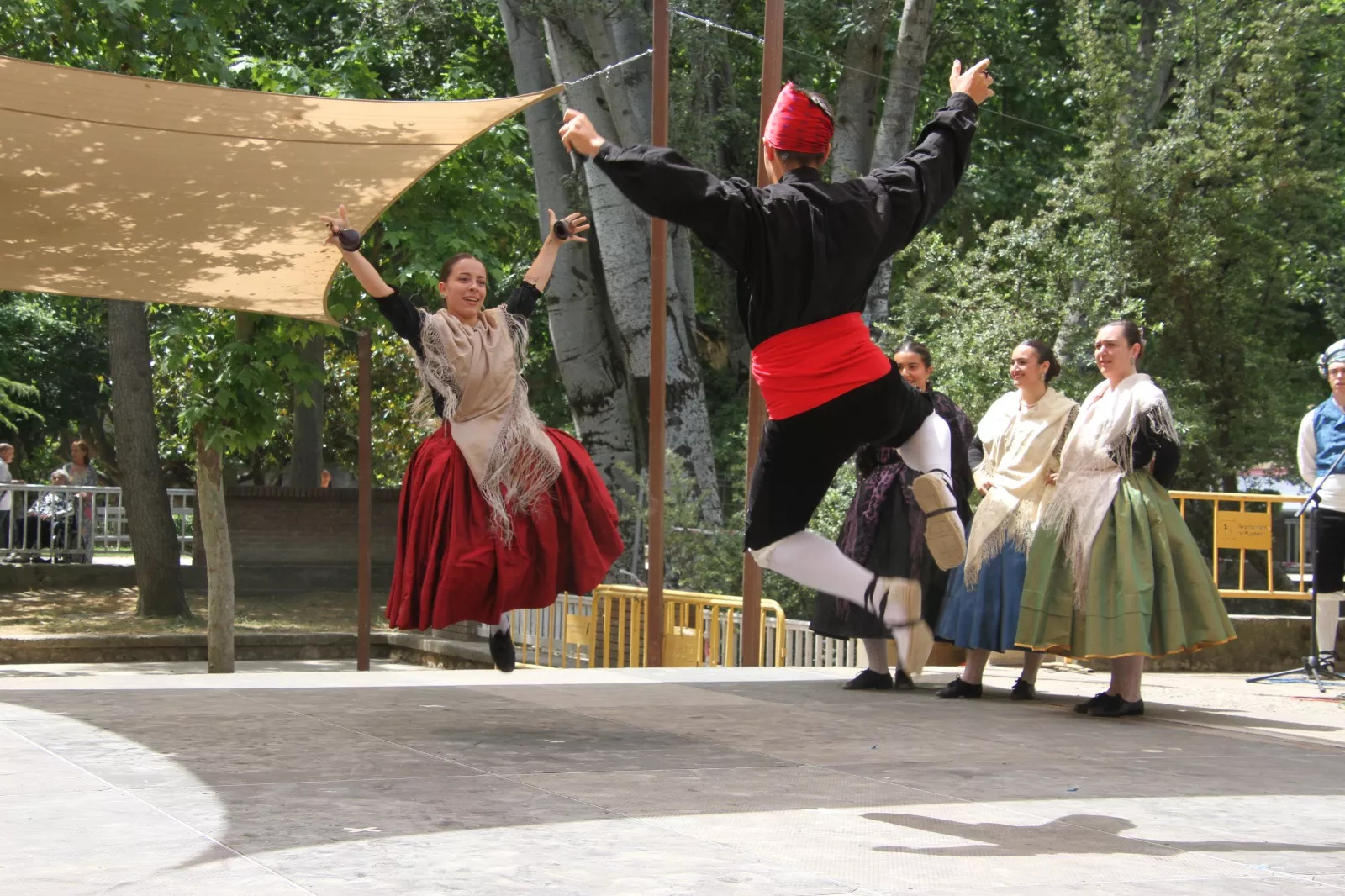 Roldán del Alto Aragón en el Ciclo de Folclore Aragonés. Foto Carlos Neofato