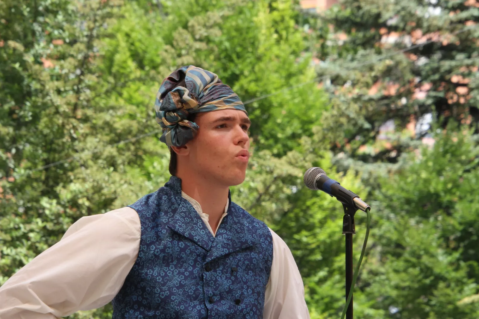 Roldán del Alto Aragón en el Ciclo de Folclore Aragonés. Foto Carlos Neofato
