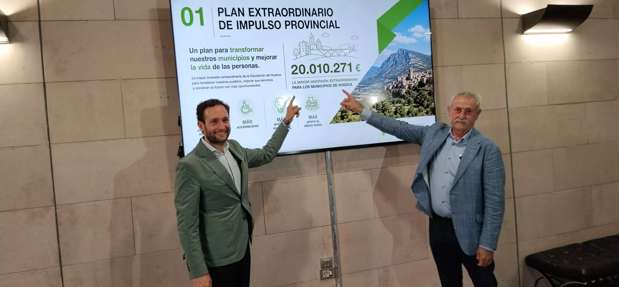 Isaac Claver y Álvaro Bescós en la presentación del Plan Impulsa