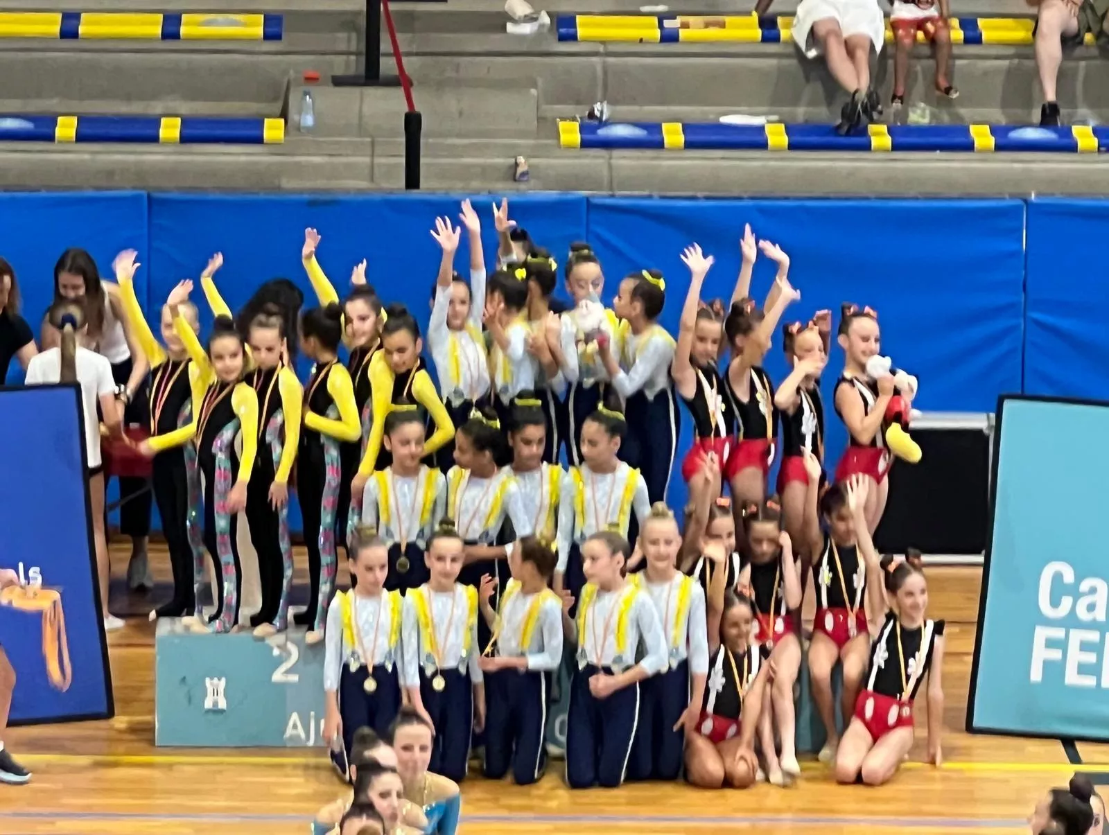 Club 90, podio Infantil 8 10