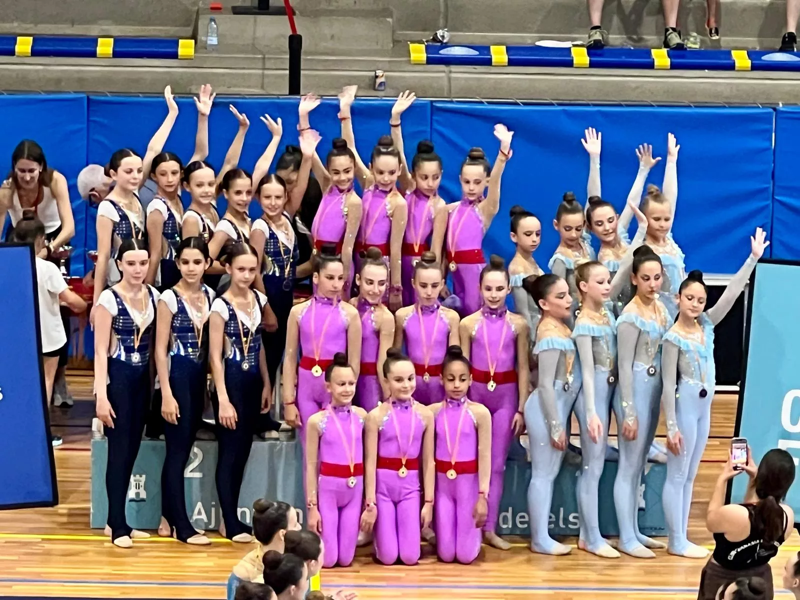 Club 90, podio Infantil 10 12