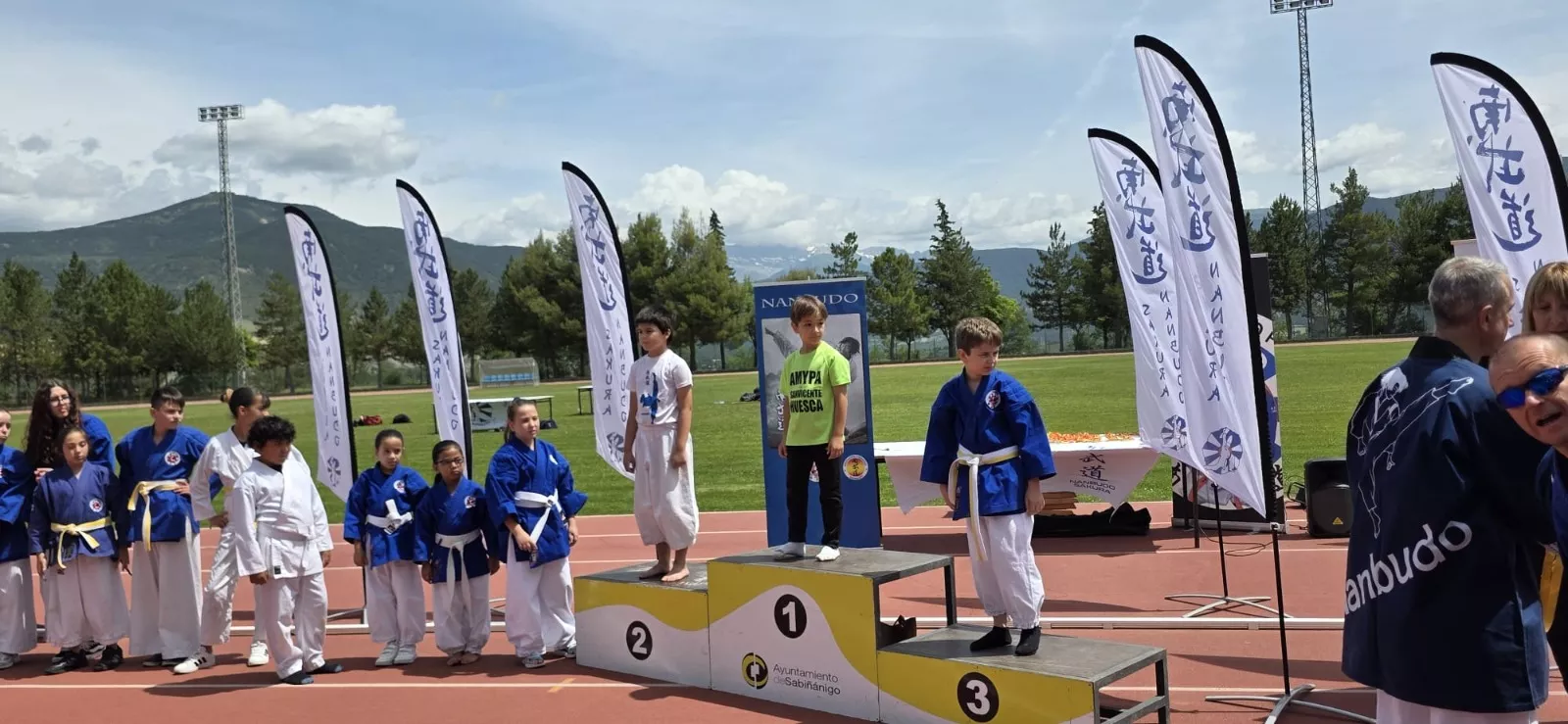 Imágenes del Torneo Nacional de Katas de nanbudo de Sabiñánigo